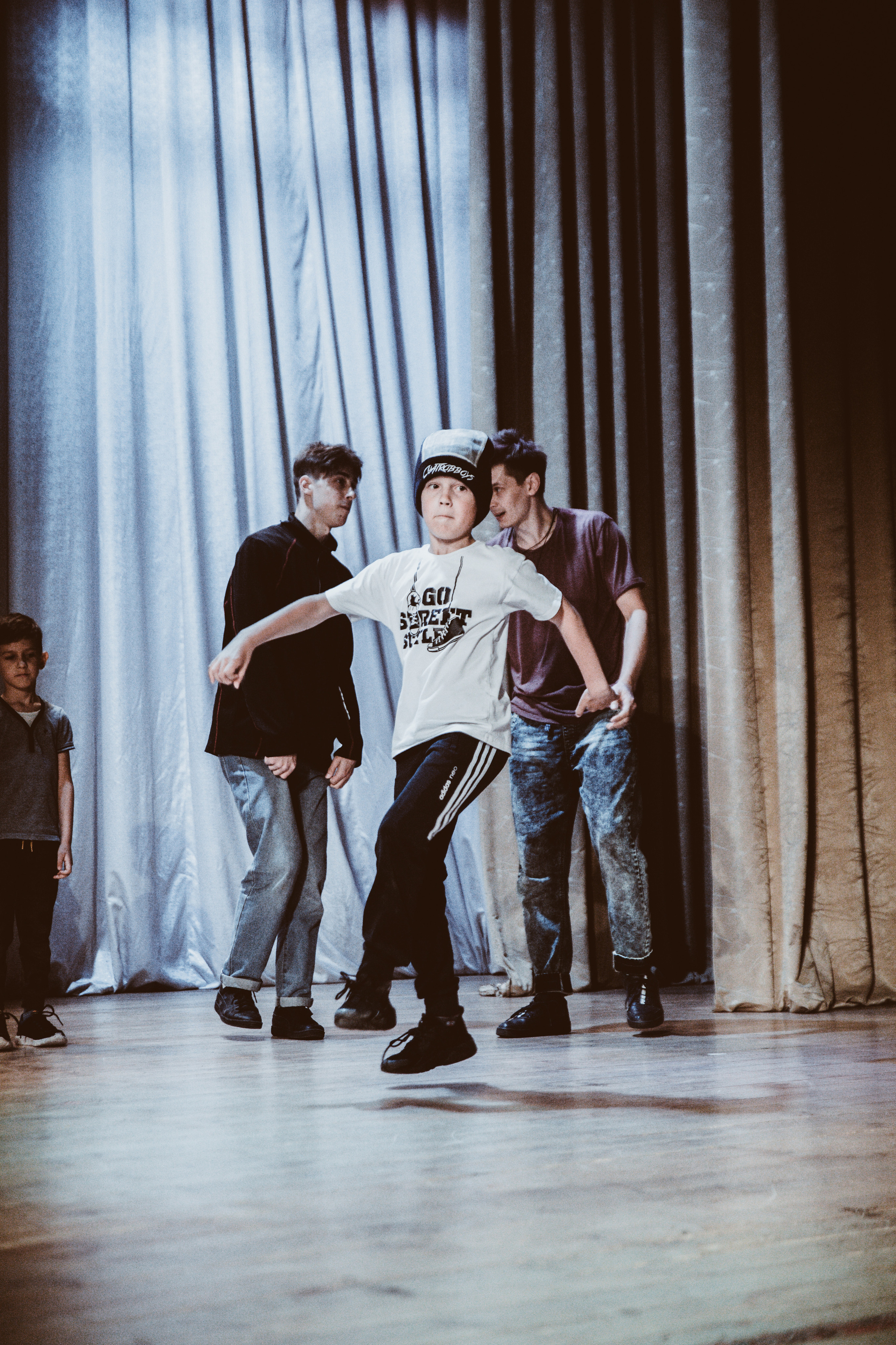 Детский танцевальный концерт. Фотограф на крещение и венчание в Нижнем Новгороде.Свадебный Фотограф