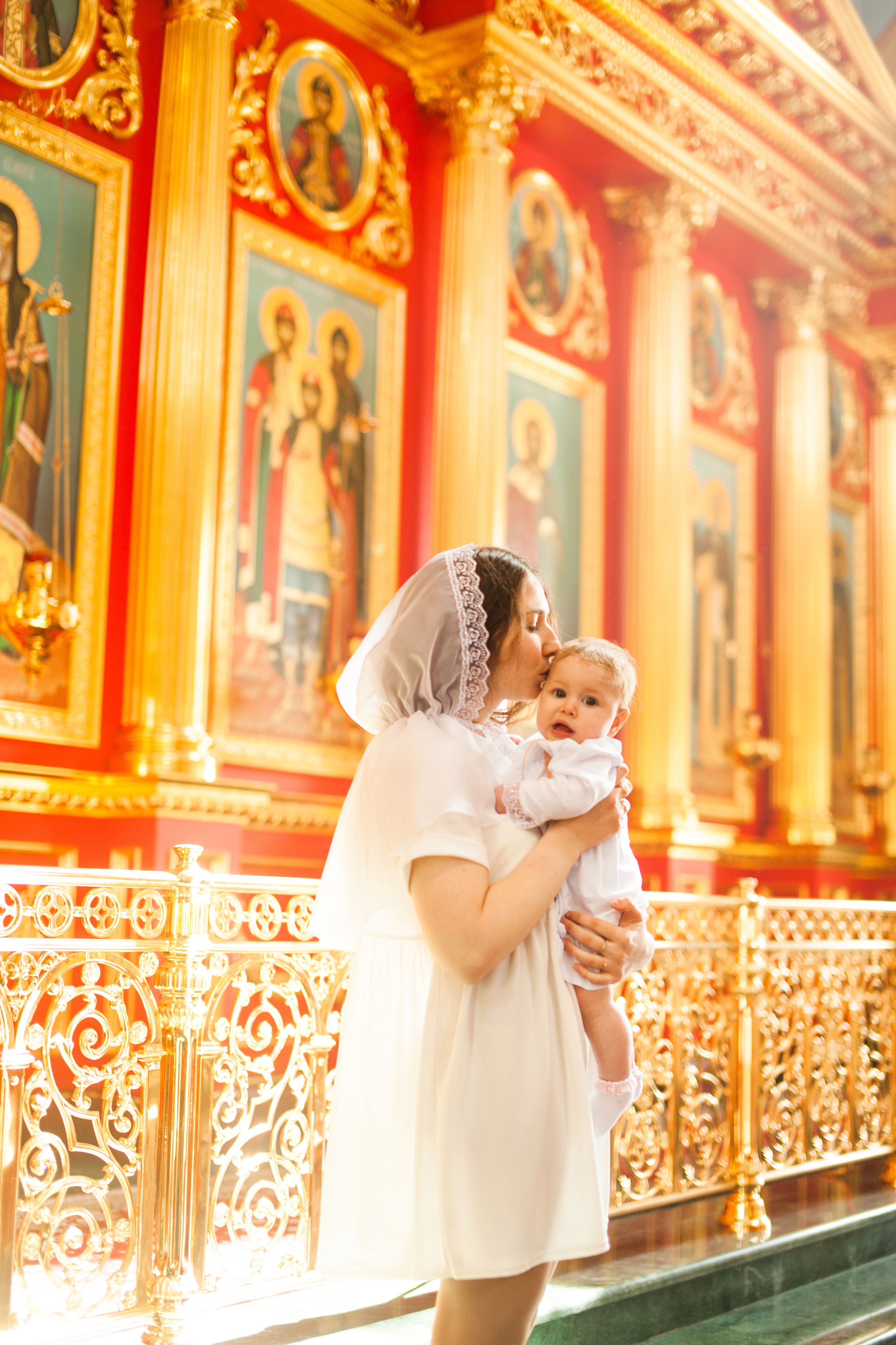 Крещение Василисы Храм Георгия Всеволодовича. Фотограф на крещение и венчание в Нижнем Новгороде.Свадебный Фотограф