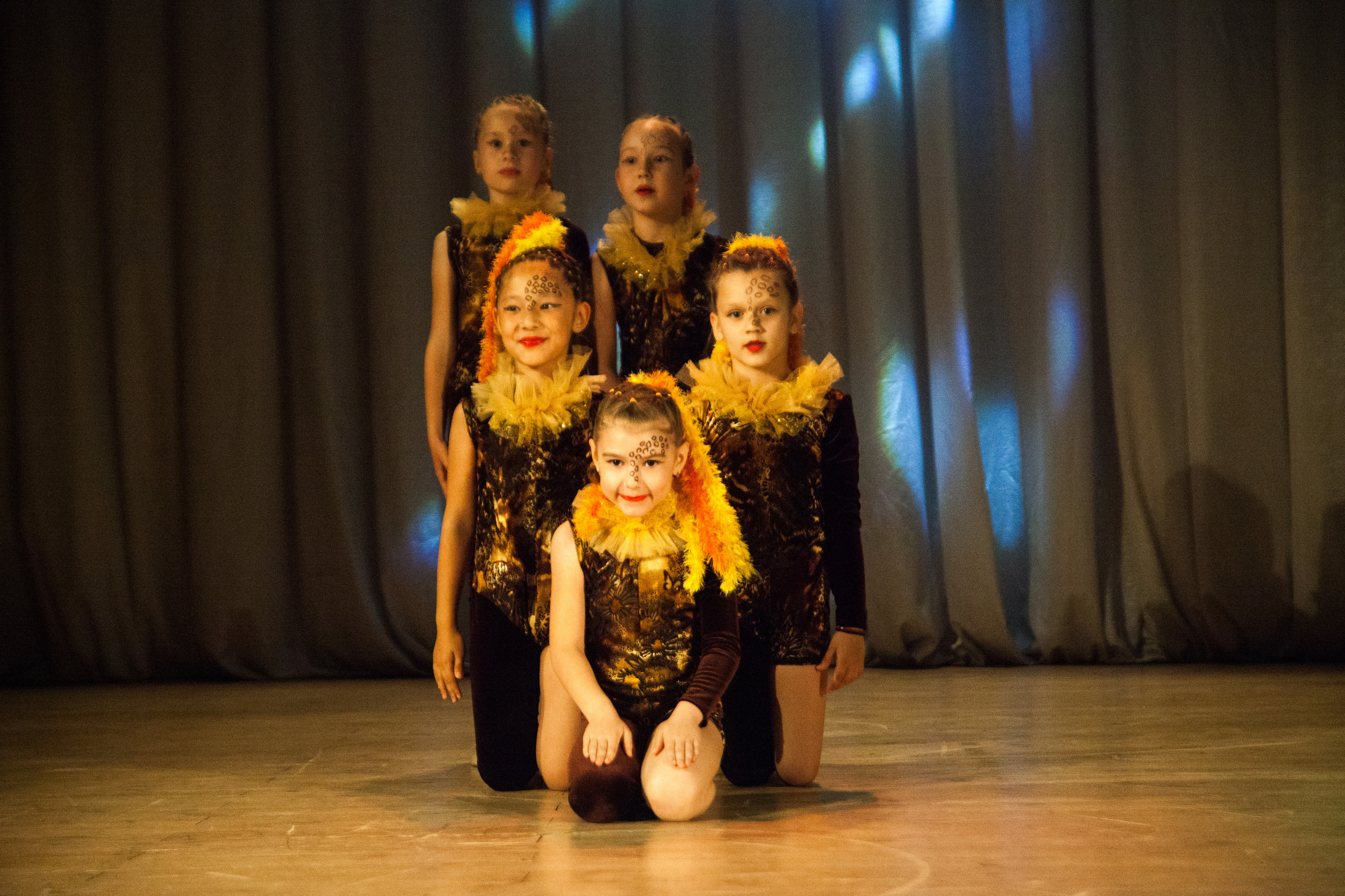 Детский танцевальный концерт. Фотограф на крещение и венчание в Нижнем Новгороде.Свадебный Фотограф