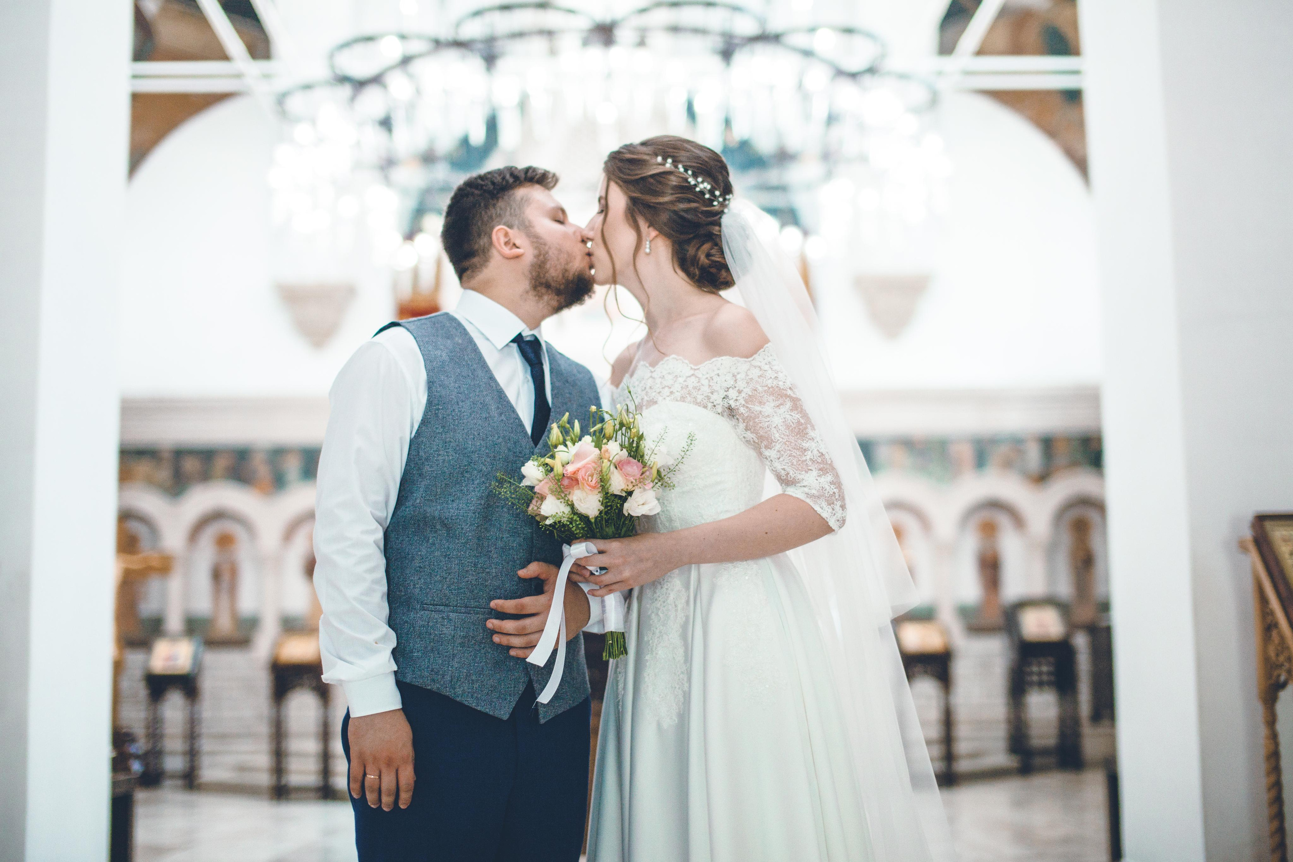 Свадьба и венчание Ильи и Анастасии. Фотограф на крещение и венчание в Нижнем Новгороде.Свадебный Фотограф