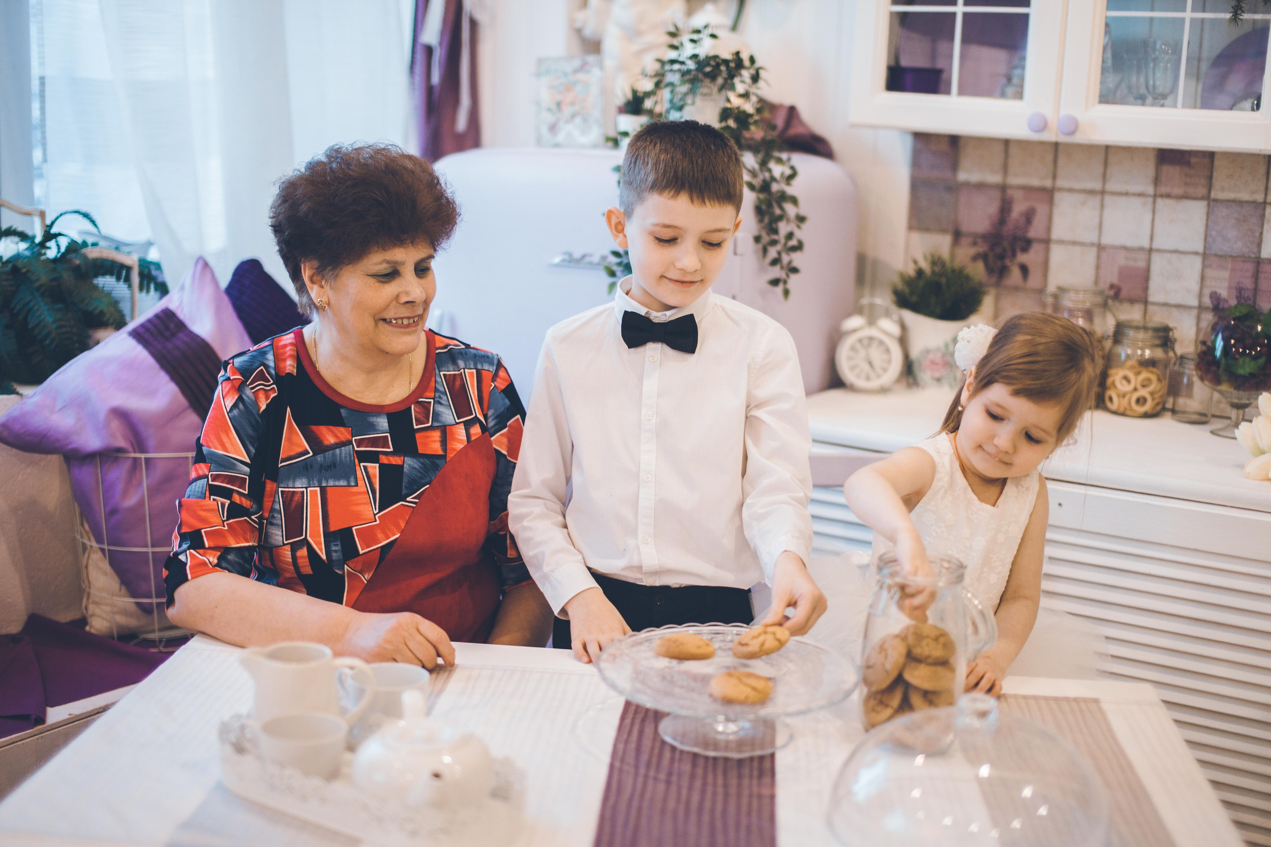 Семейная фотосессия. Фотограф на крещение и венчание в Нижнем Новгороде.Свадебный Фотограф