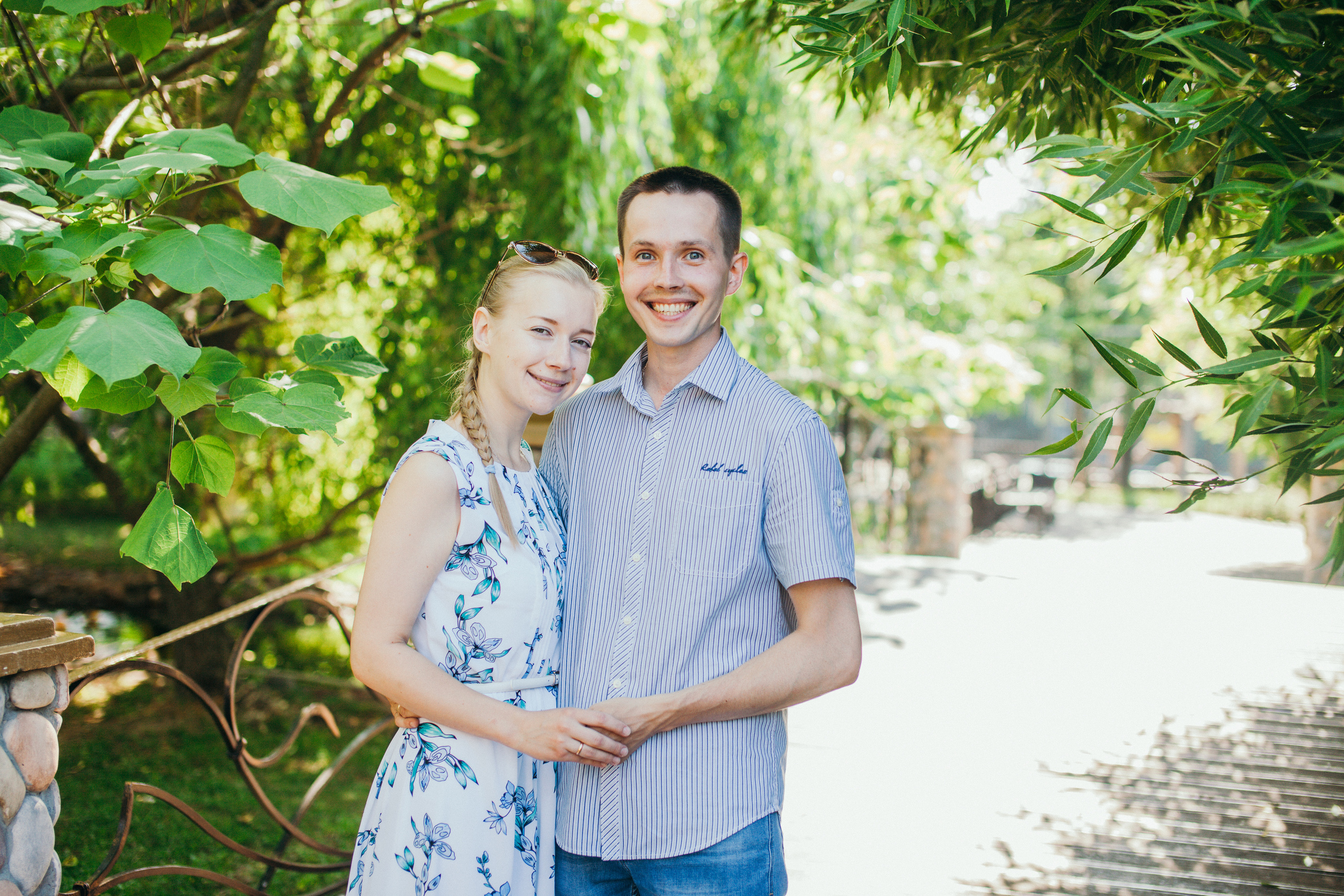 Семейная прогулка в парке. Фотограф на крещение и венчание в Нижнем Новгороде.Свадебный Фотограф