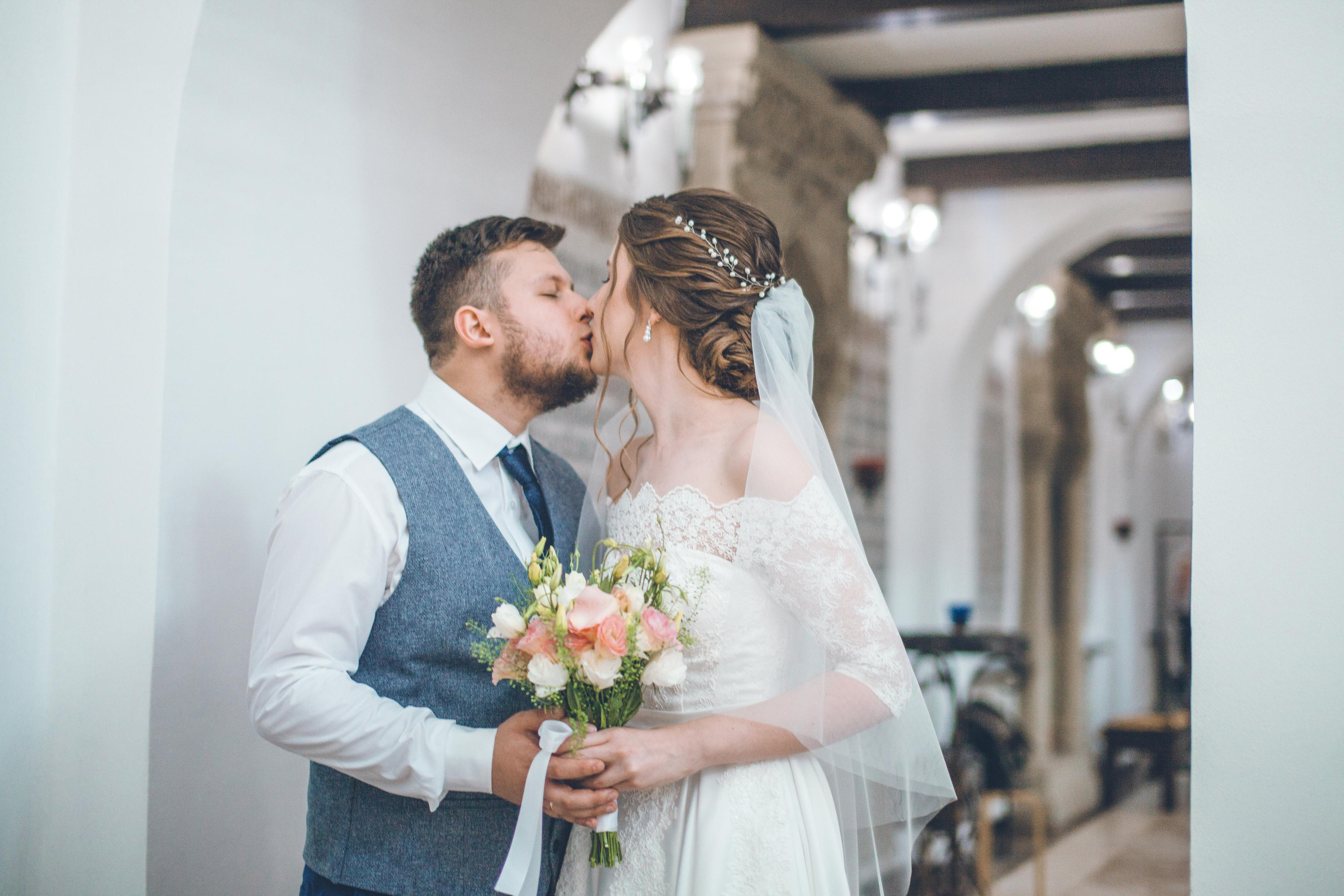 Свадьба и венчание Ильи и Анастасии. Фотограф на крещение и венчание в Нижнем Новгороде.Свадебный Фотограф