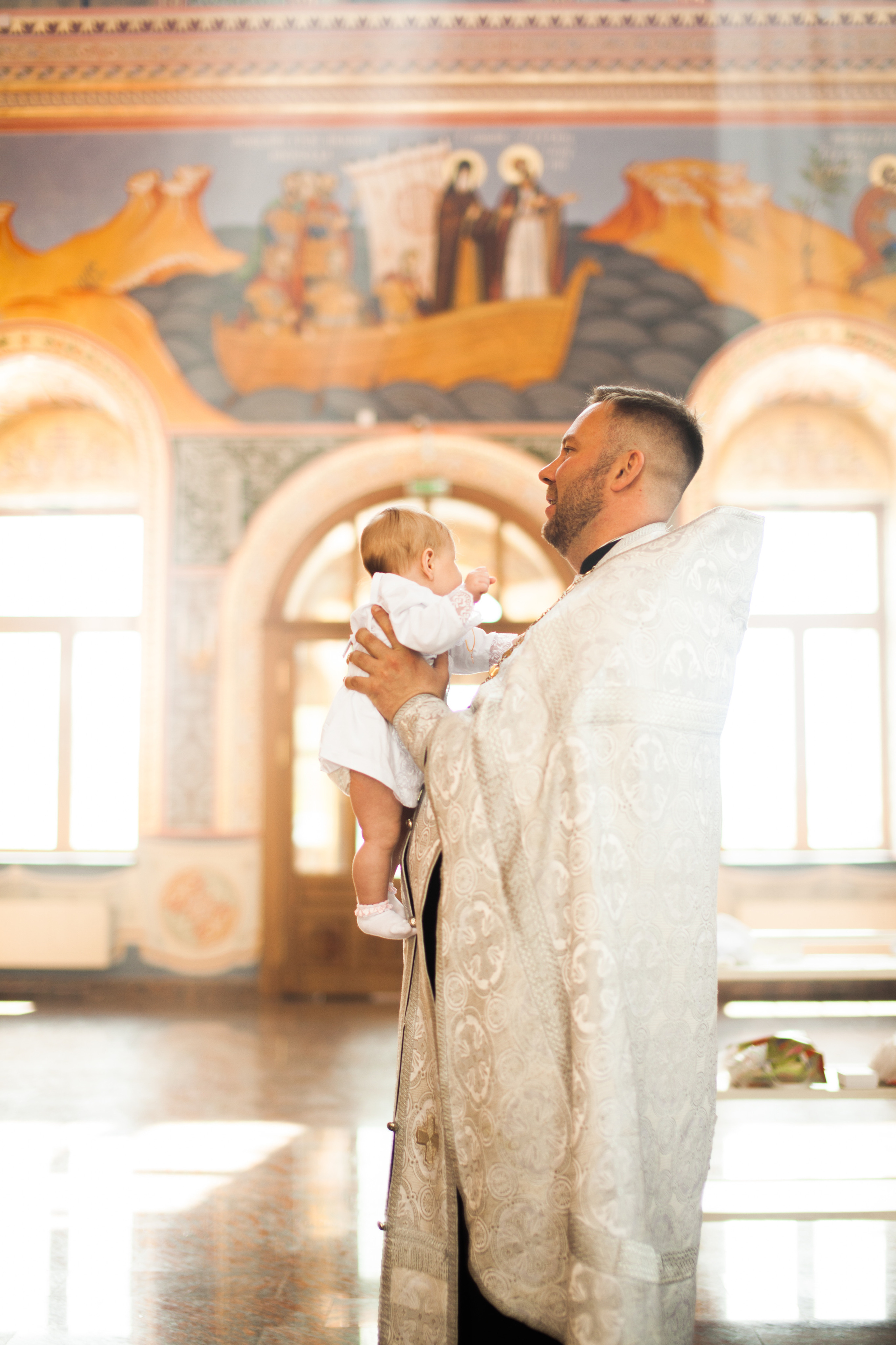 Крещение Василисы Храм Георгия Всеволодовича. Фотограф на крещение и венчание в Нижнем Новгороде.Свадебный Фотограф