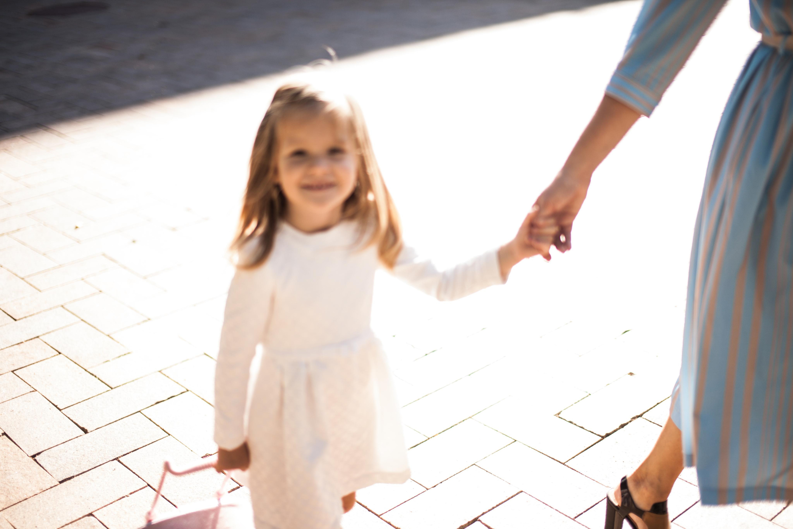 Фотосессия мамы и дочки. Фотограф на крещение и венчание в Нижнем Новгороде.Свадебный Фотограф
