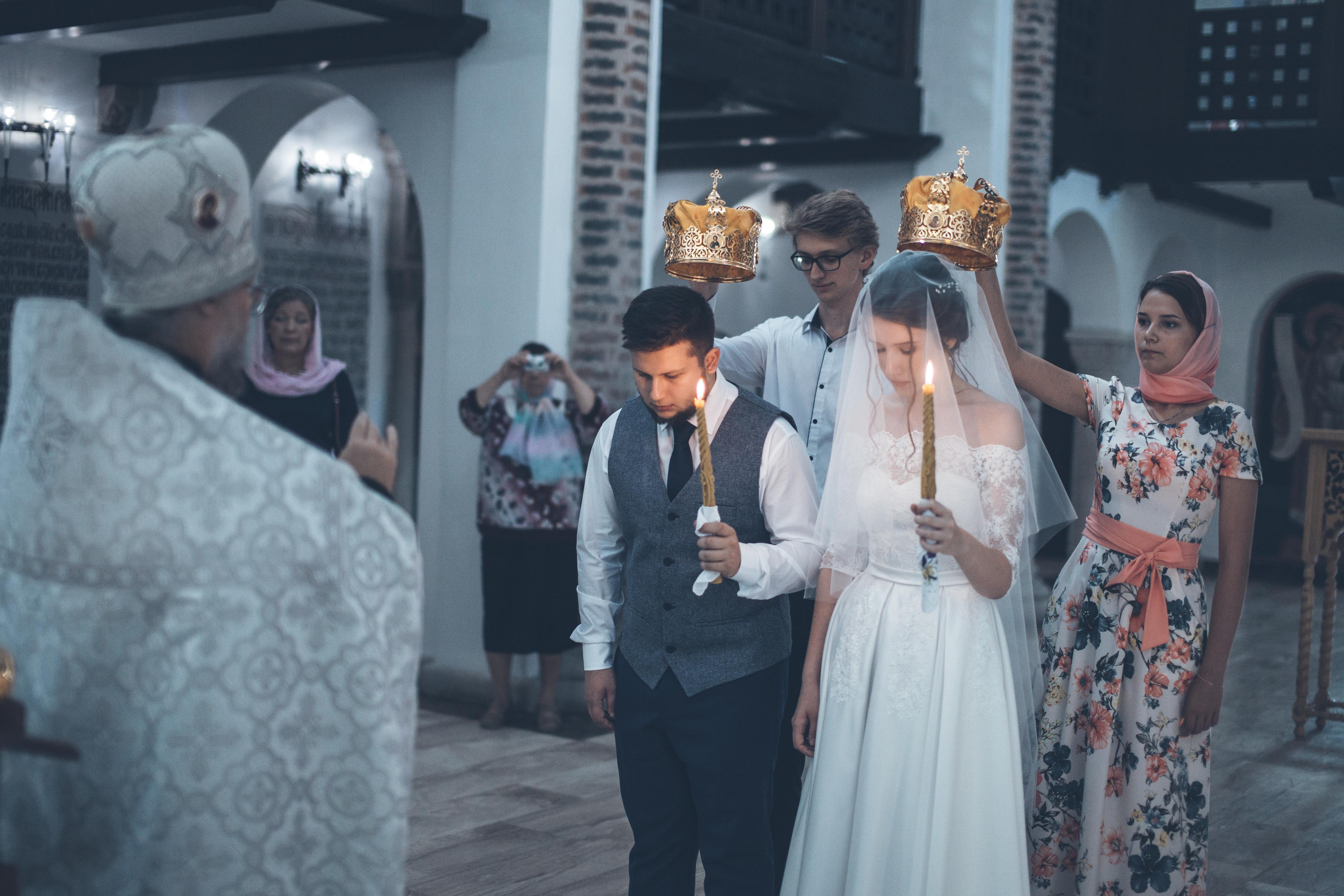 Свадьба и венчание Ильи и Анастасии. Фотограф на крещение и венчание в Нижнем Новгороде.Свадебный Фотограф