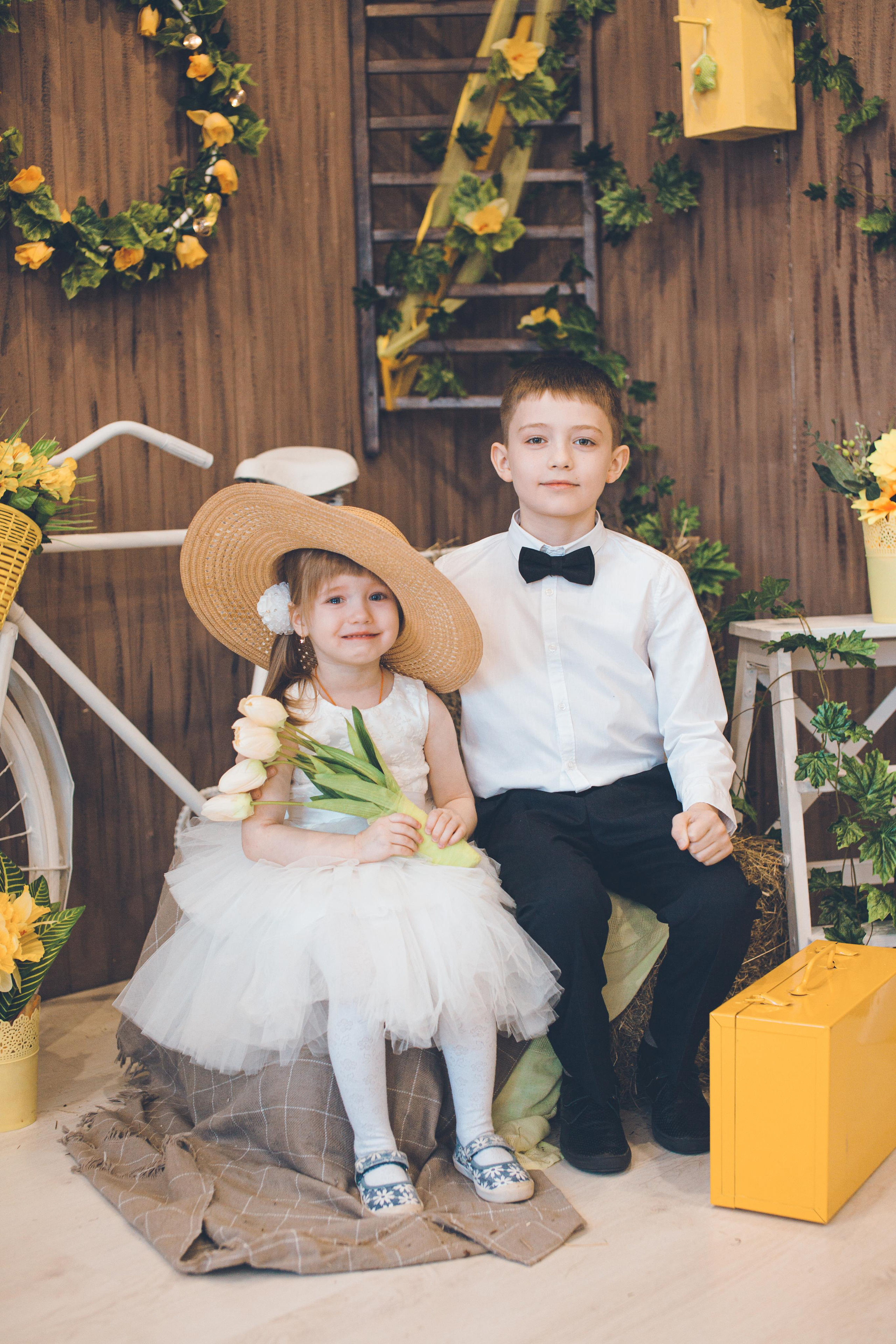 Семейная фотосессия. Фотограф на крещение и венчание в Нижнем Новгороде.Свадебный Фотограф