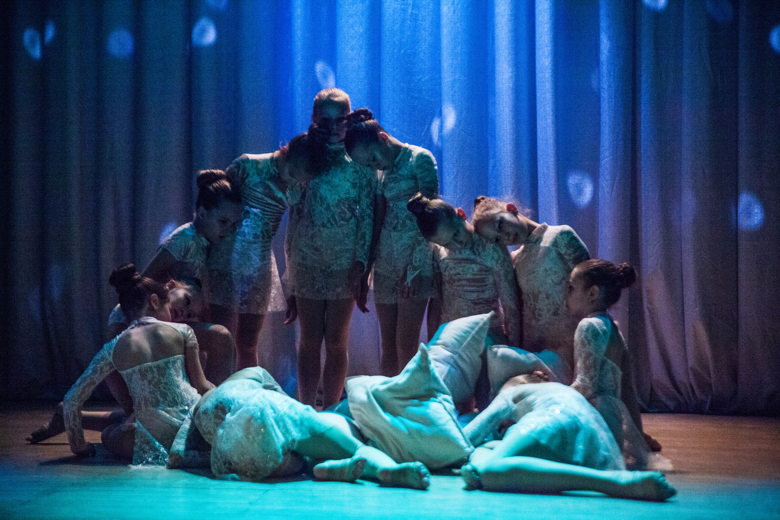 Детский танцевальный концерт. Фотограф на крещение и венчание в Нижнем Новгороде.Свадебный Фотограф