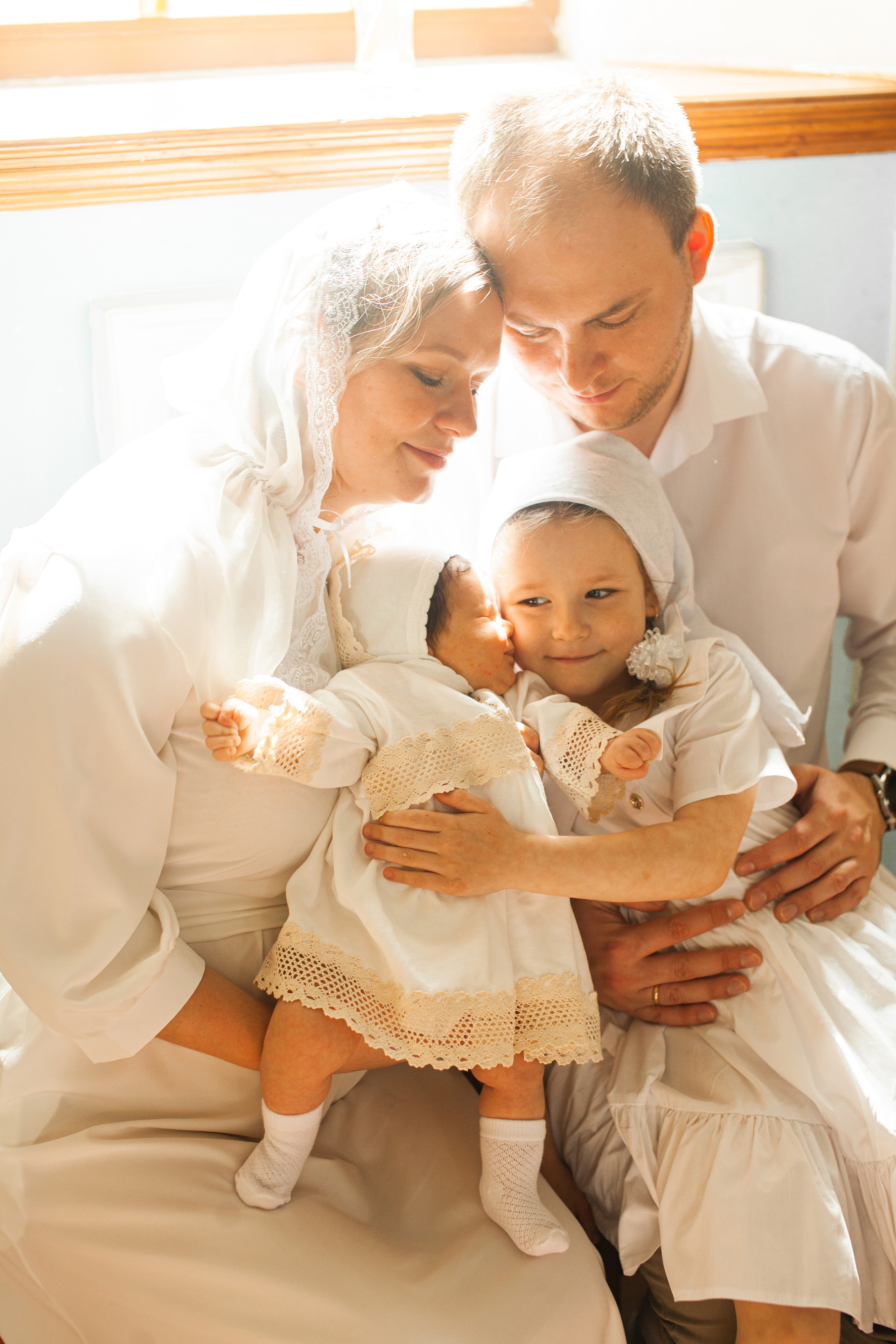 Крещение в Храме иконы Божией Матери «Всех скорбящих Радосте». Фотограф на крещение и венчание в Нижнем Новгороде.Свадебный Фотограф