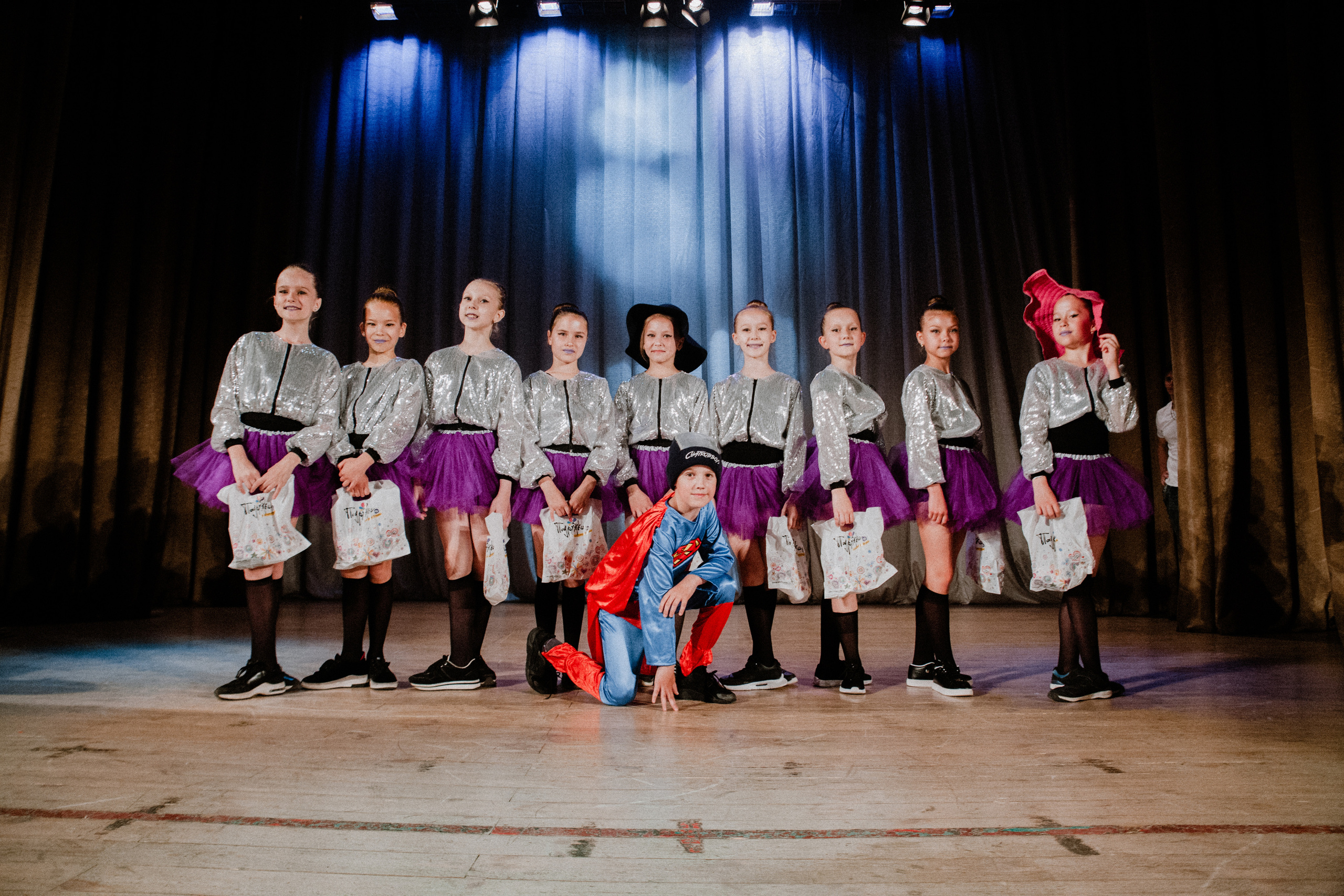 Детский танцевальный концерт. Фотограф на крещение и венчание в Нижнем Новгороде.Свадебный Фотограф