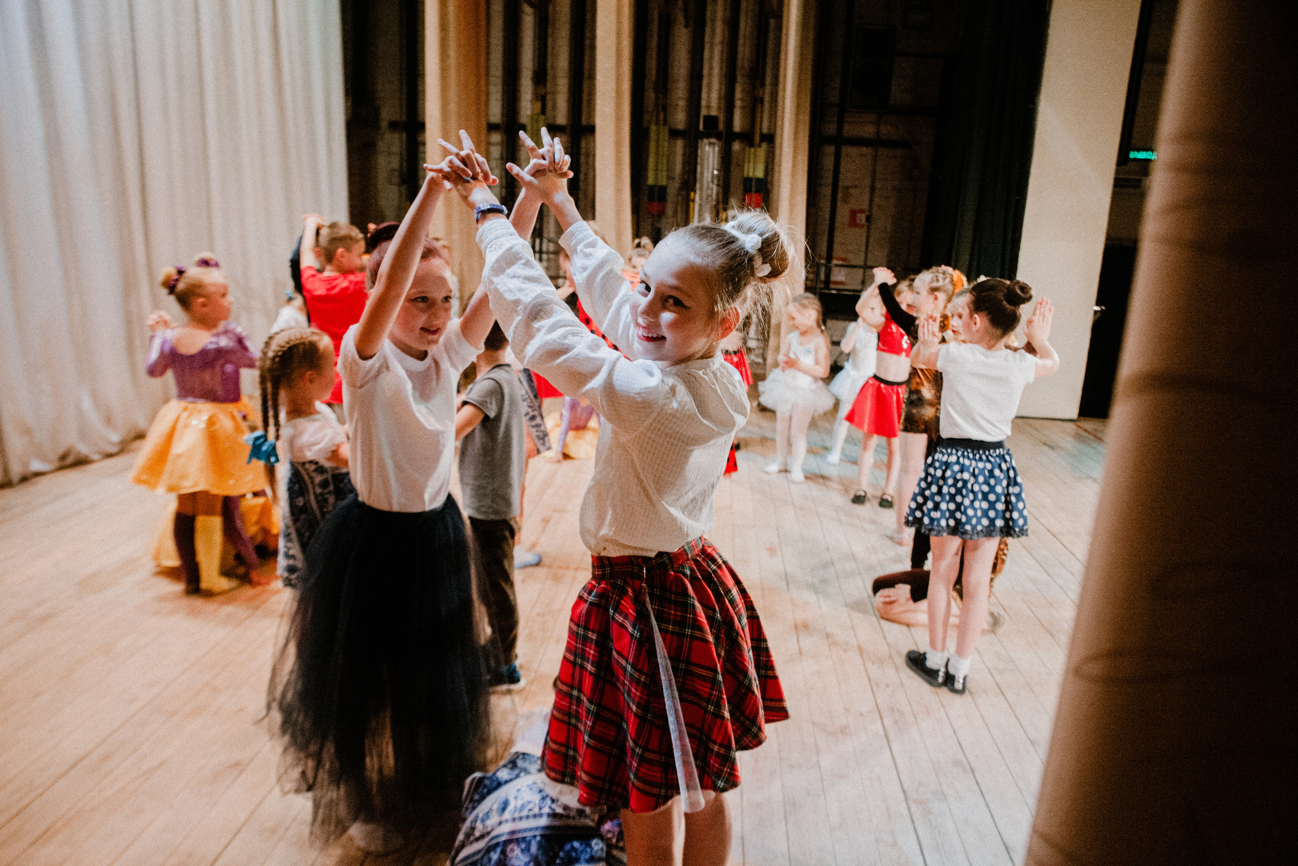 Детский танцевальный концерт. Фотограф на крещение и венчание в Нижнем Новгороде.Свадебный Фотограф