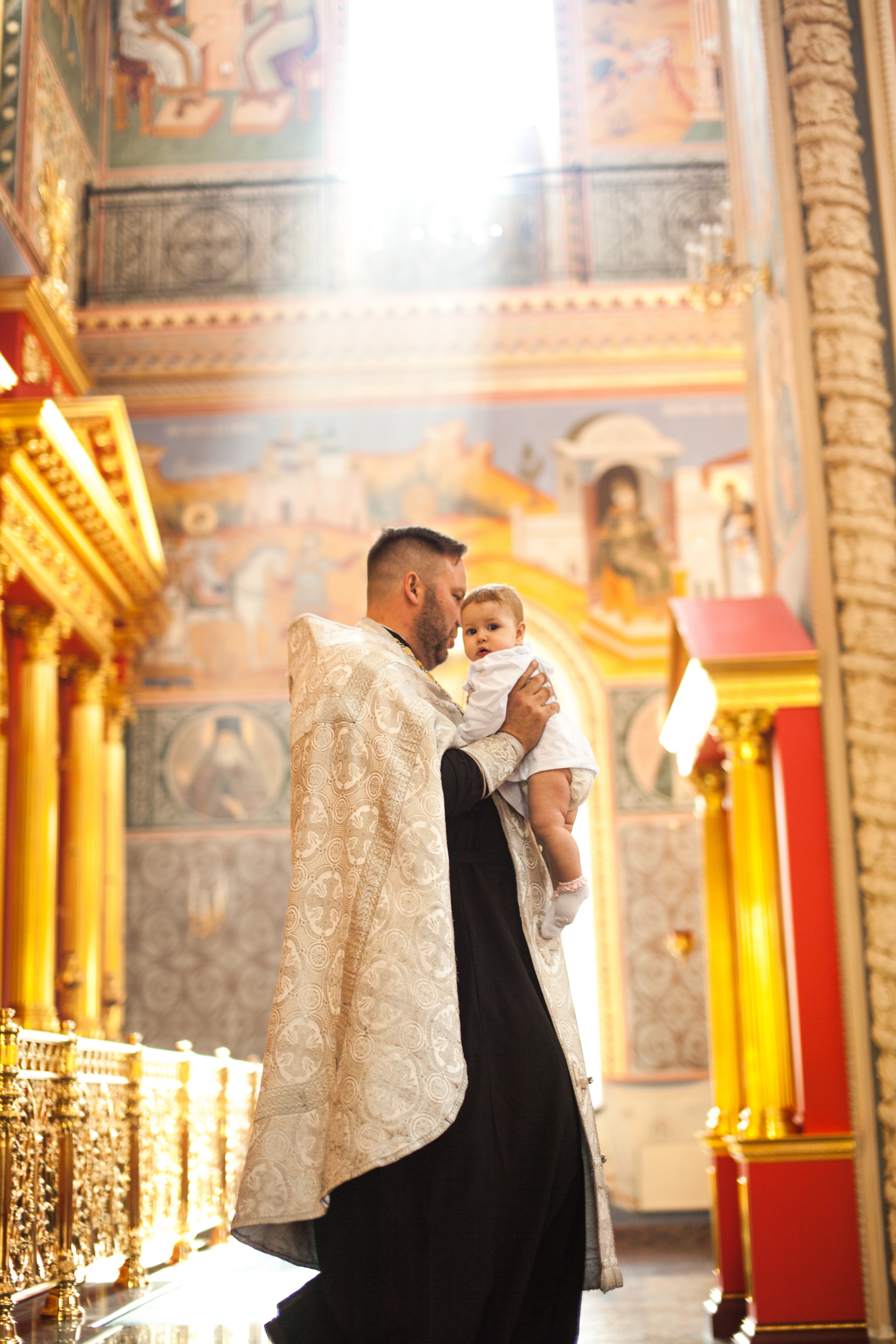 Крещение Василисы Храм Георгия Всеволодовича. Фотограф на крещение и венчание в Нижнем Новгороде.Свадебный Фотограф