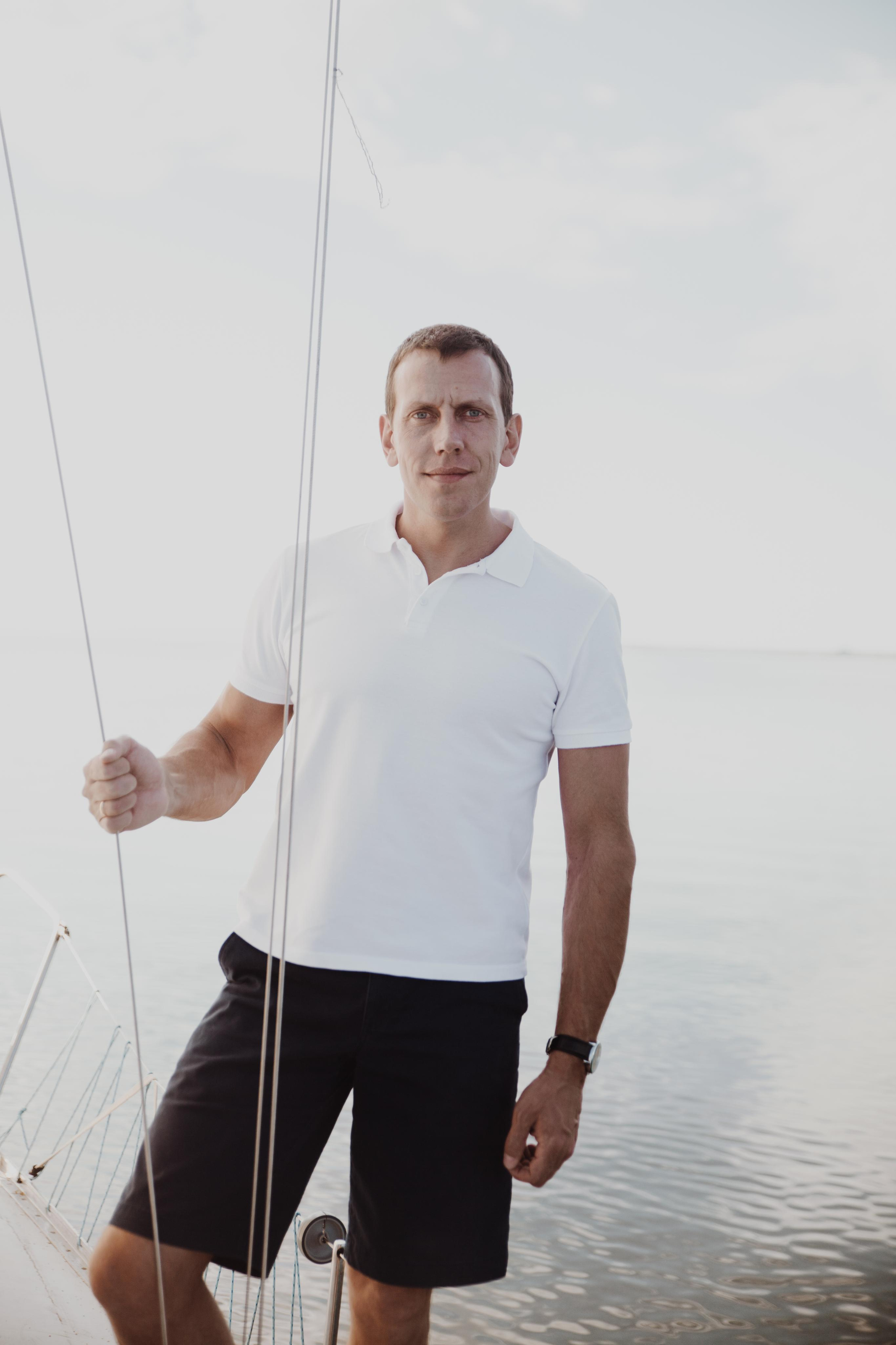 Love story на яхте. Фотограф на крещение и венчание в Нижнем Новгороде.Свадебный Фотограф