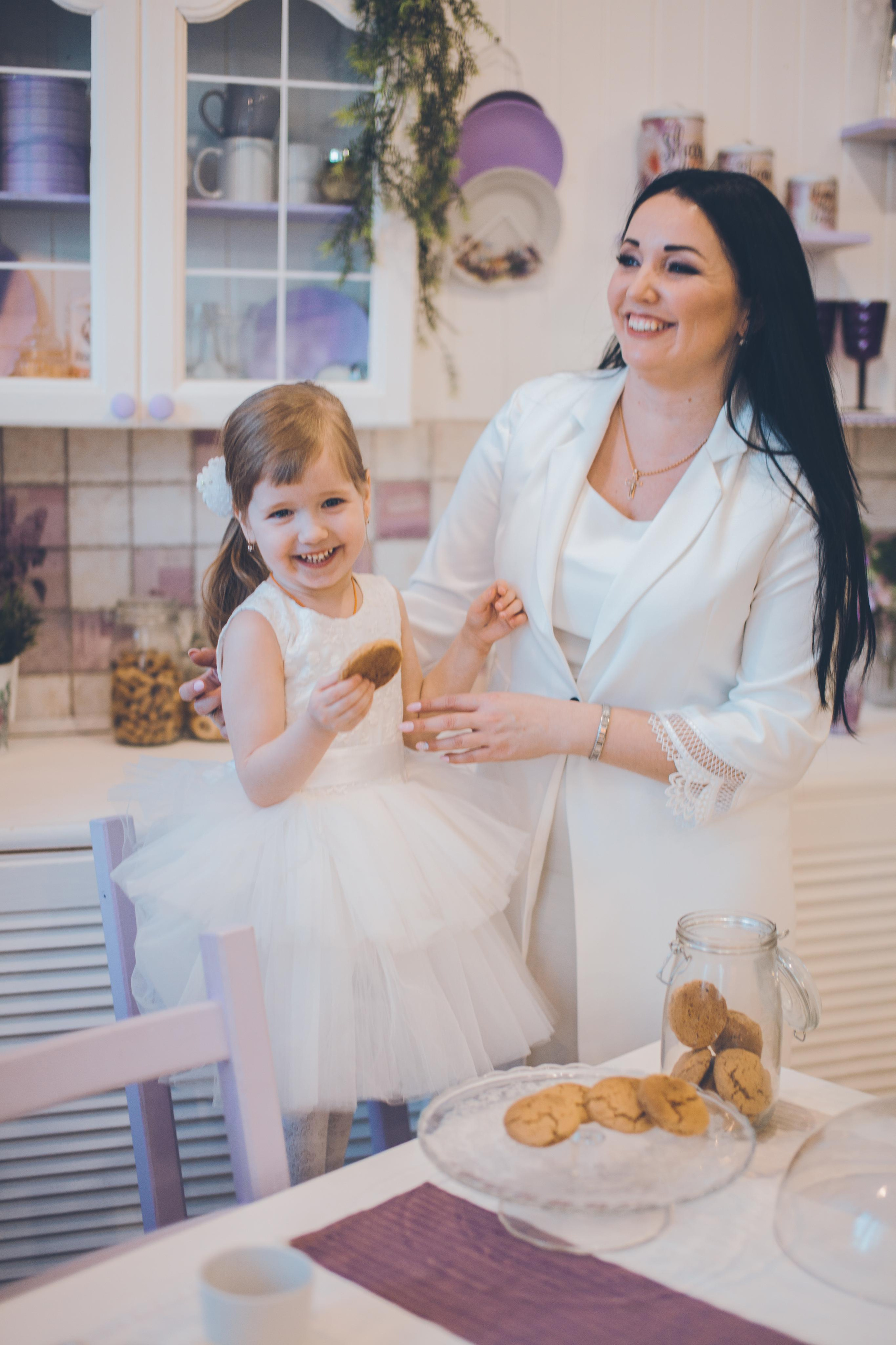 Семейная фотосессия. Фотограф на крещение и венчание в Нижнем Новгороде.Свадебный Фотограф