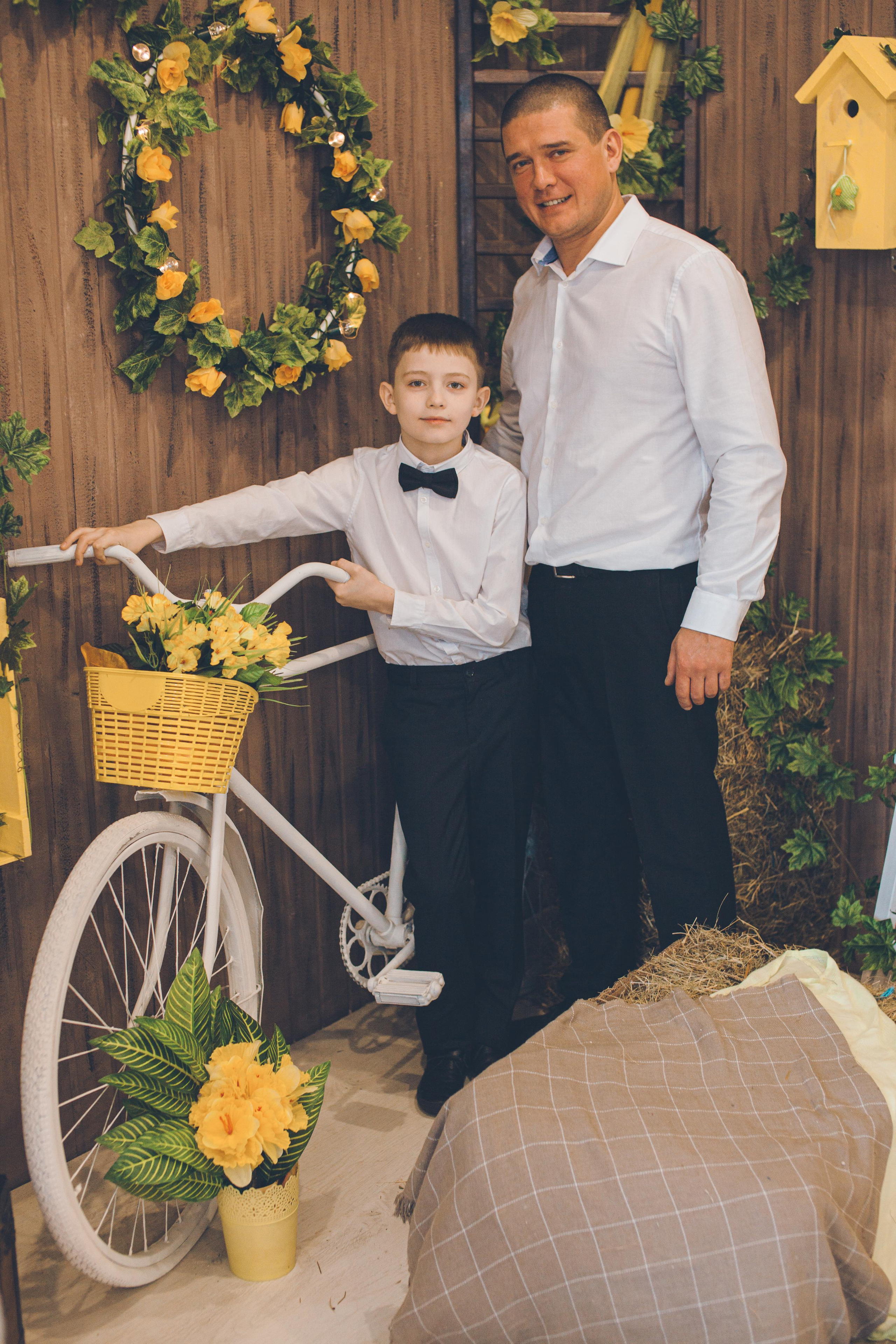 Семейная фотосессия. Фотограф на крещение и венчание в Нижнем Новгороде.Свадебный Фотограф