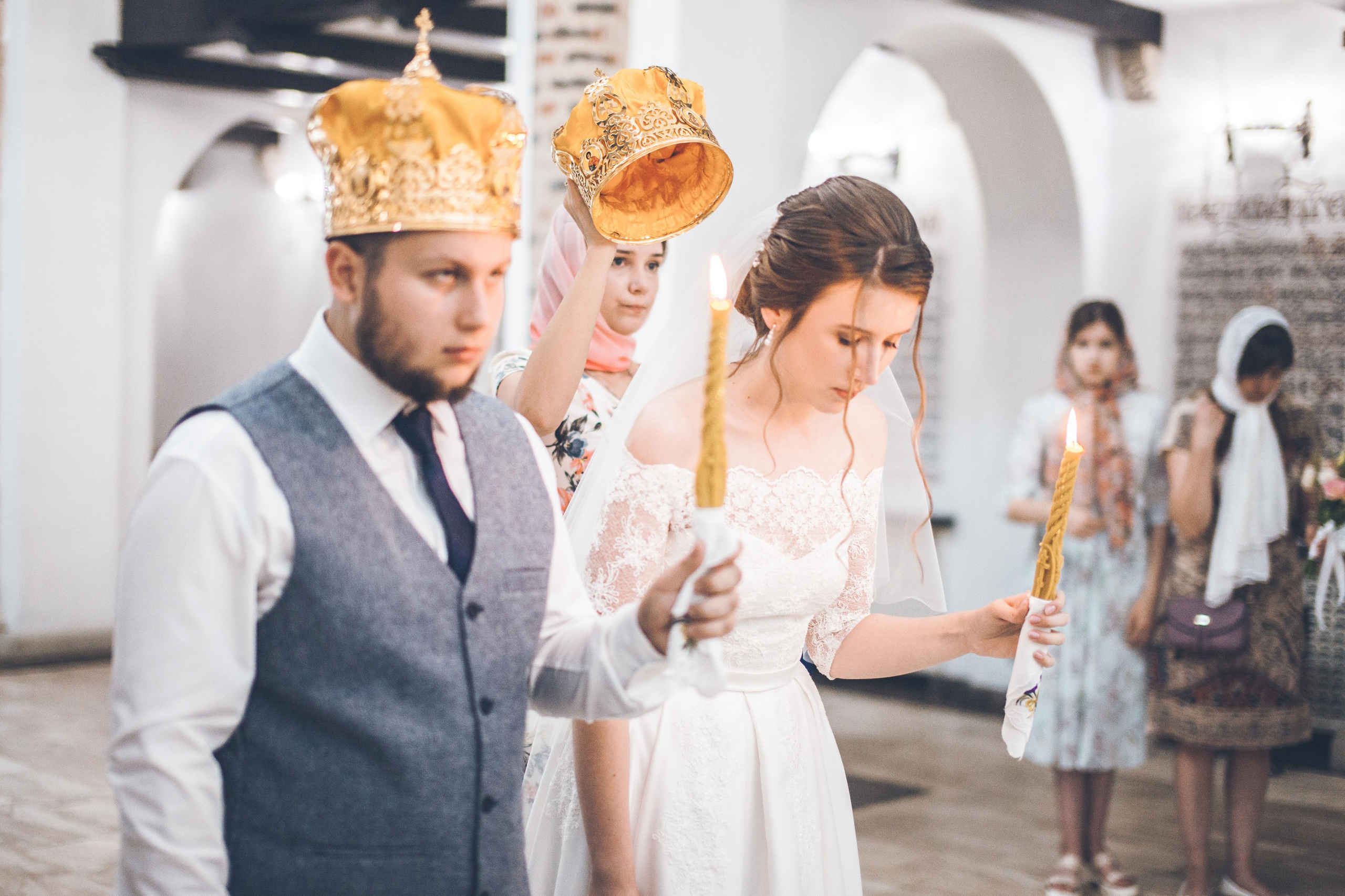 Свадьба и венчание Ильи и Анастасии. Фотограф на крещение и венчание в Нижнем Новгороде.Свадебный Фотограф