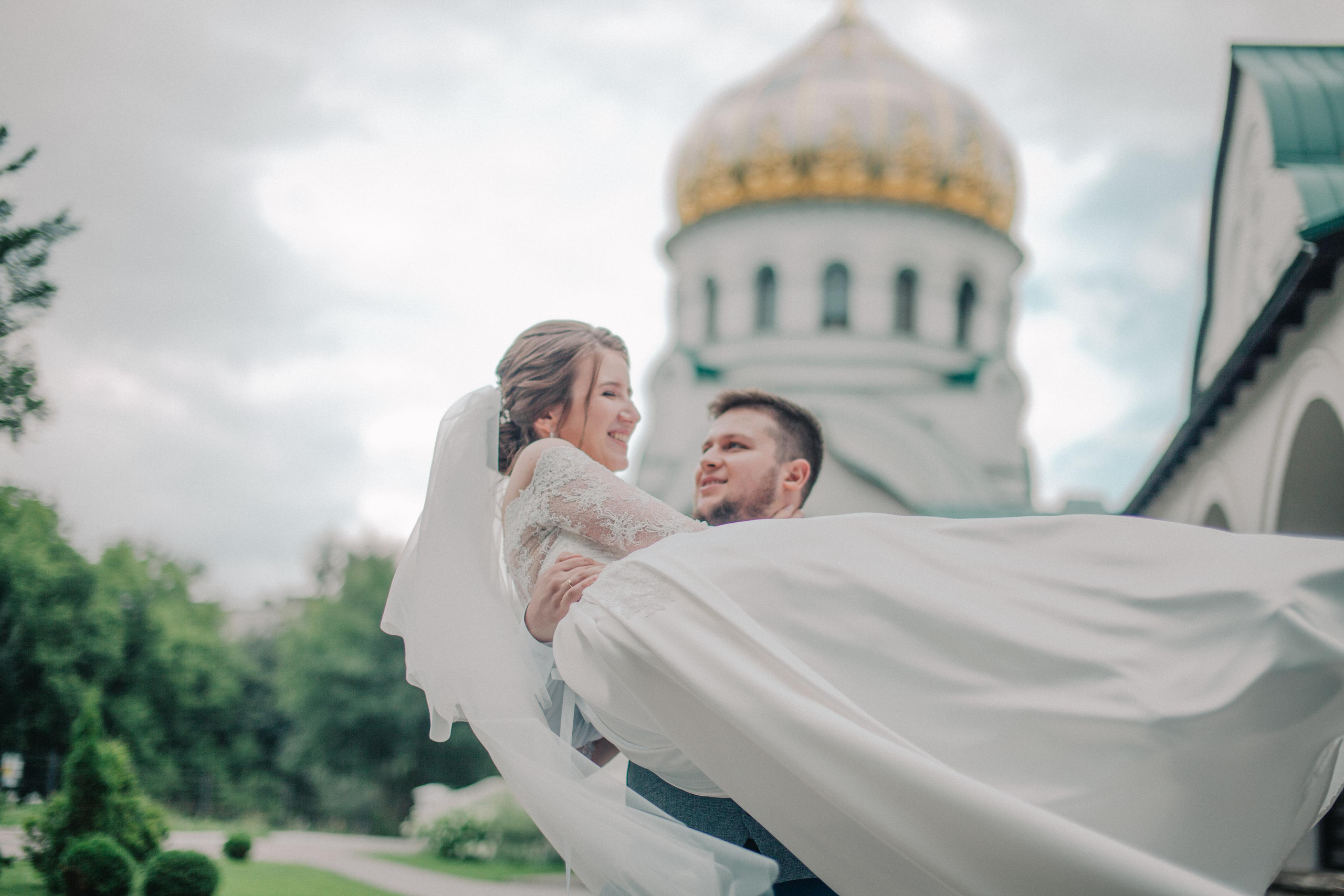 Свадьба и венчание Ильи и Анастасии. Фотограф на крещение и венчание в Нижнем Новгороде.Свадебный Фотограф