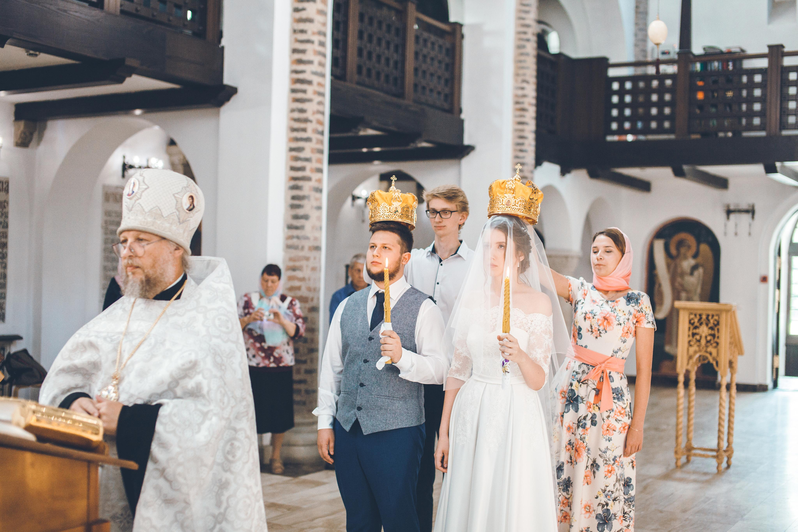 Свадьба и венчание Ильи и Анастасии. Фотограф на крещение и венчание в Нижнем Новгороде.Свадебный Фотограф