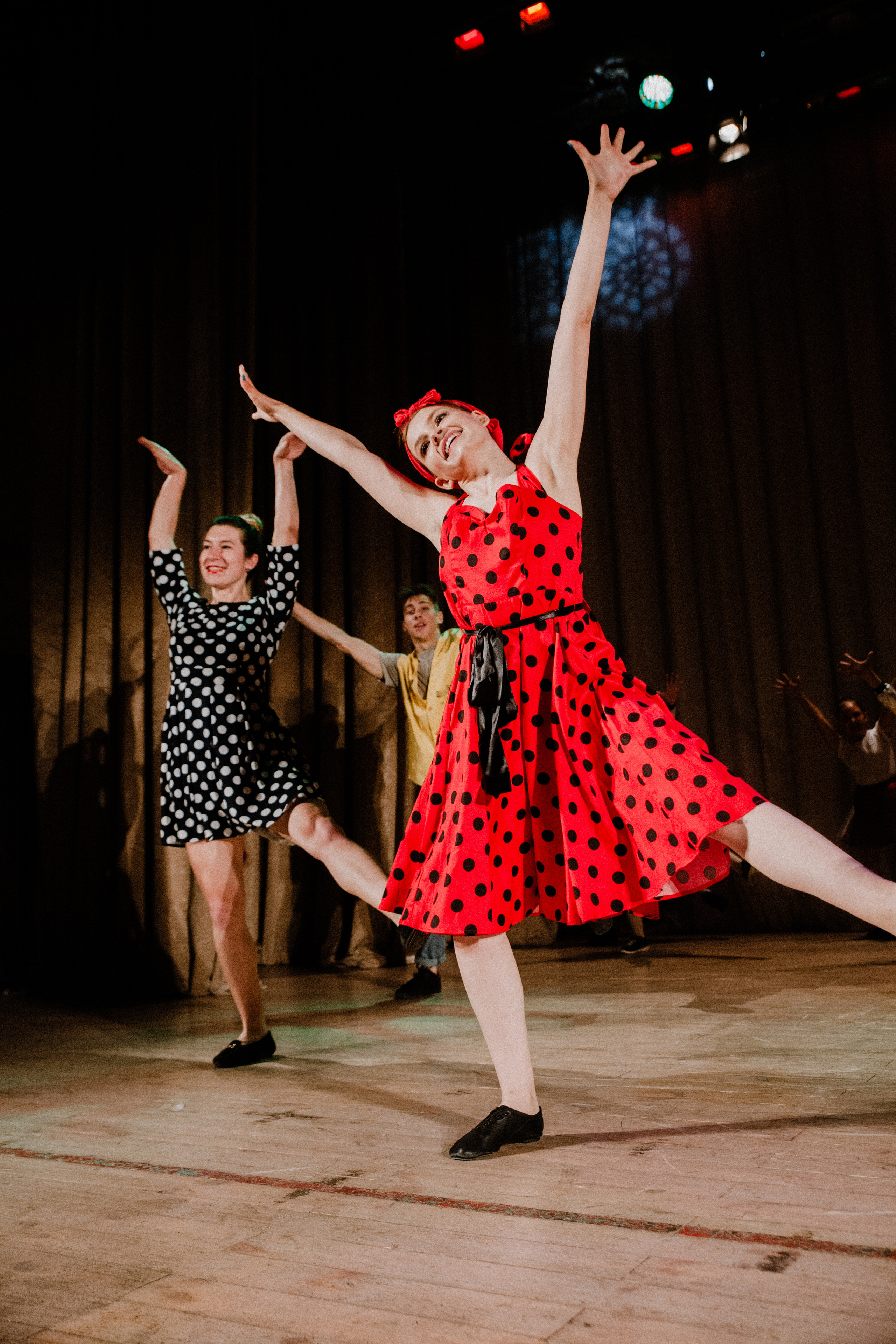 Детский танцевальный концерт. Фотограф на крещение и венчание в Нижнем Новгороде.Свадебный Фотограф