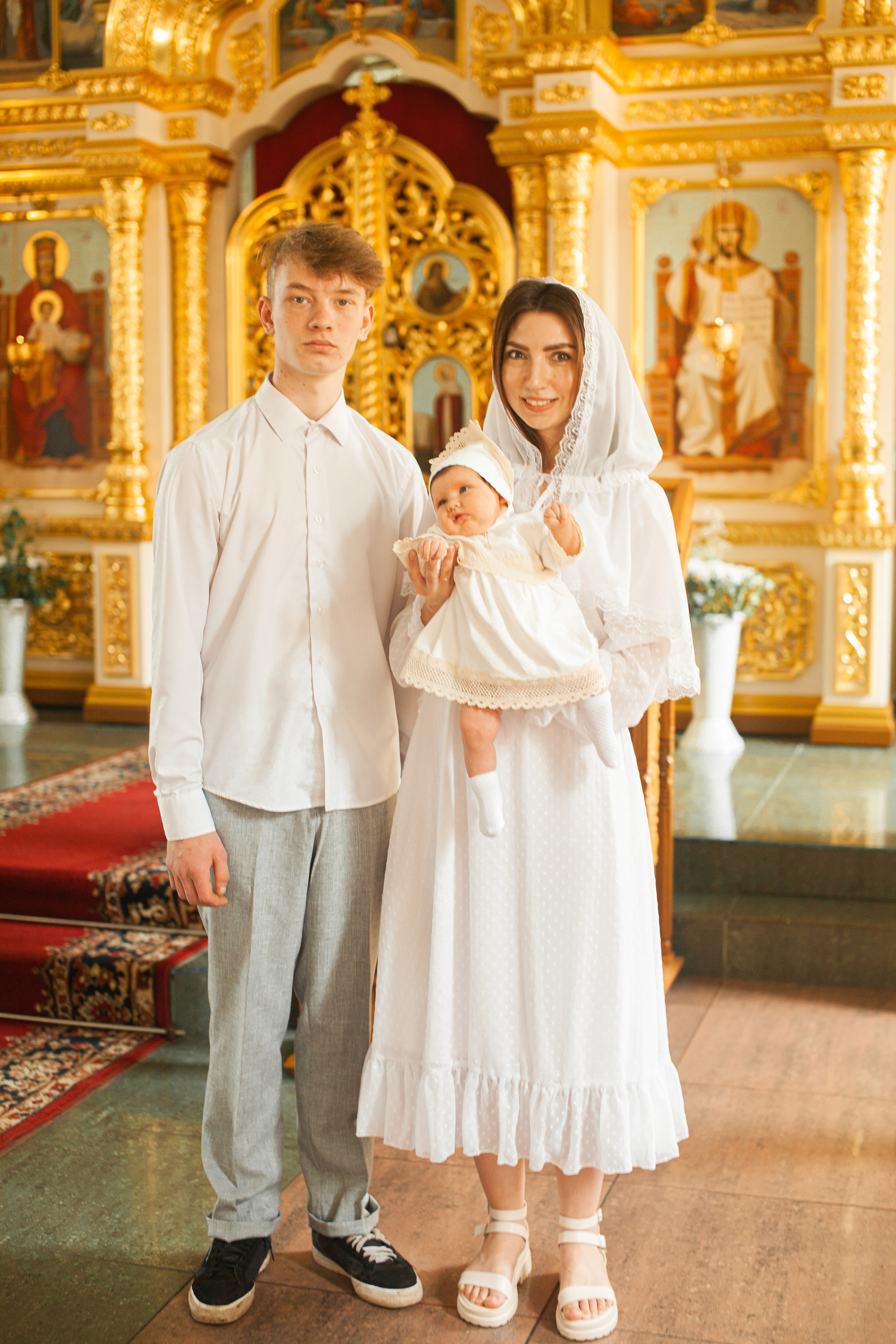 Крещение в Храме иконы Божией Матери «Всех скорбящих Радосте». Фотограф на крещение и венчание в Нижнем Новгороде.Свадебный Фотограф