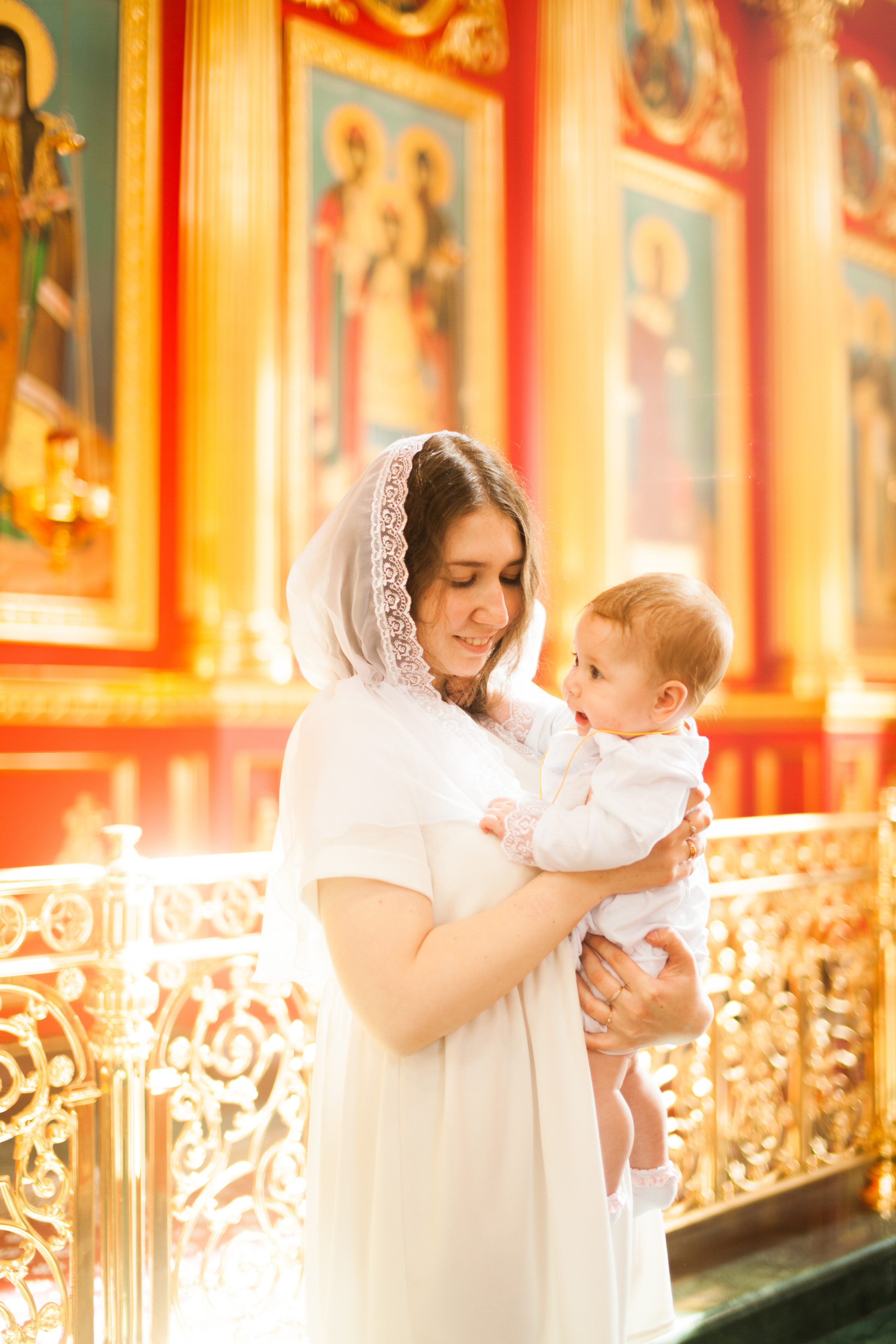 Крещение Василисы Храм Георгия Всеволодовича. Фотограф на крещение и венчание в Нижнем Новгороде.Свадебный Фотограф