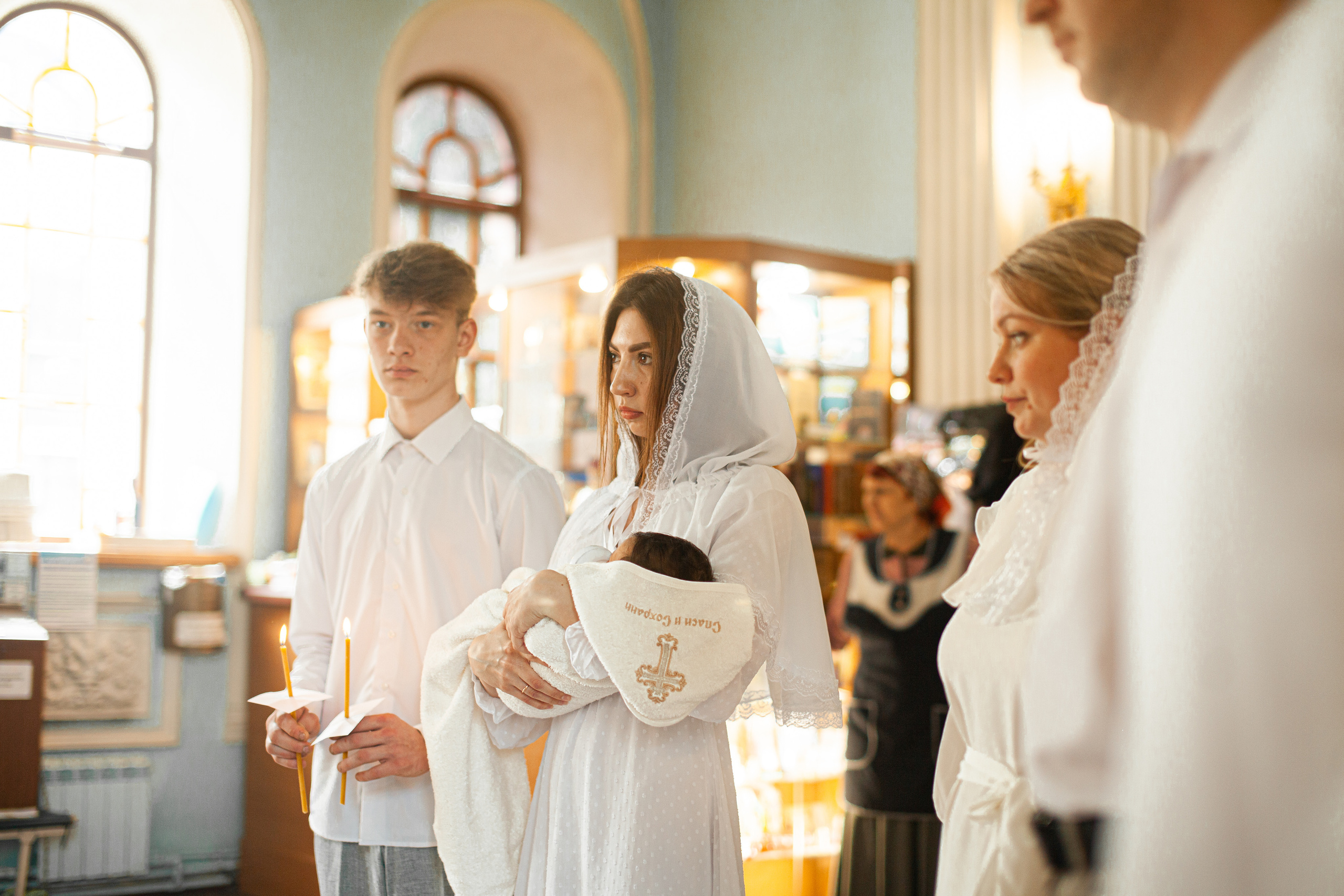 Крещение в Храме иконы Божией Матери «Всех скорбящих Радосте». Фотограф на крещение и венчание в Нижнем Новгороде.Свадебный Фотограф