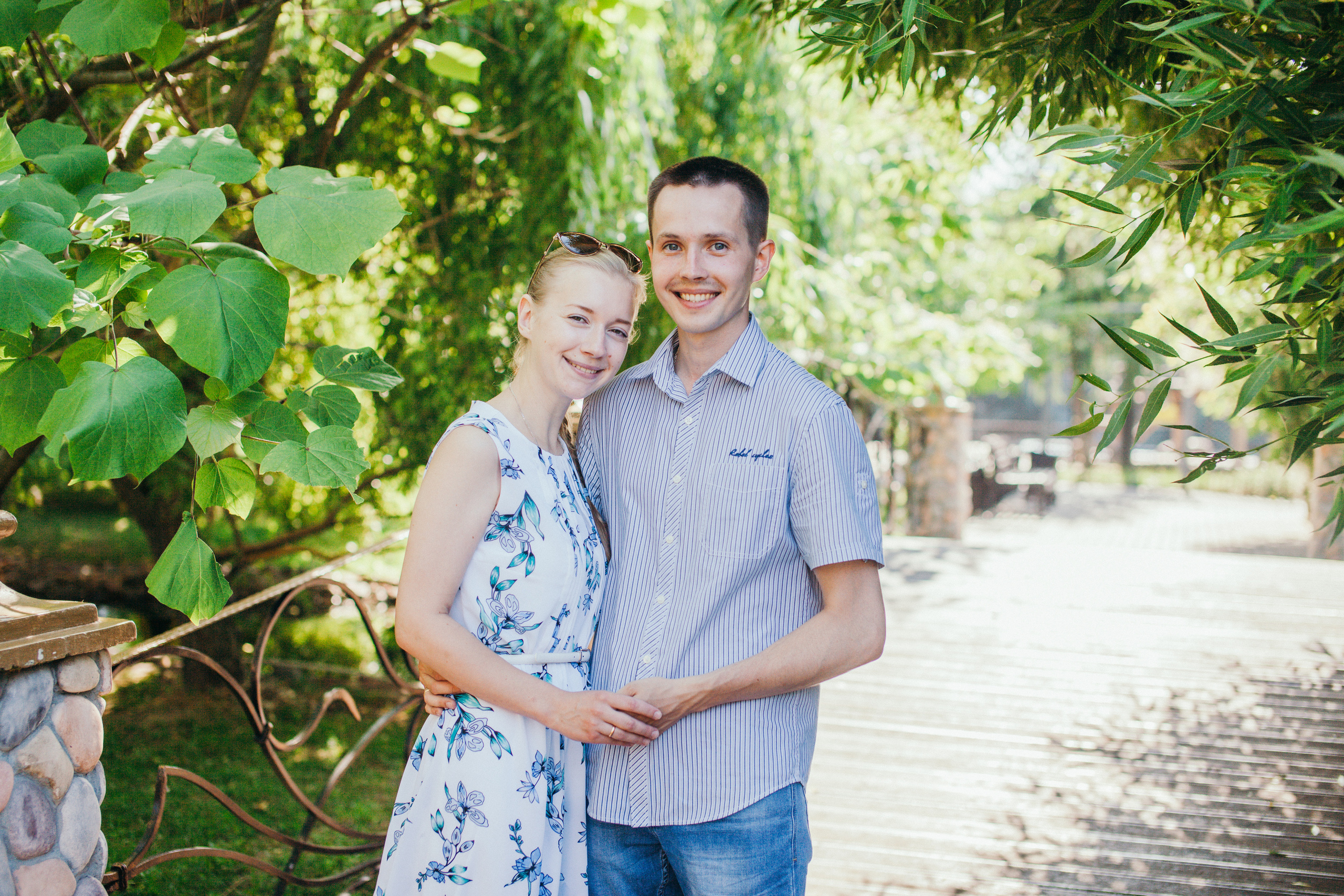 Семейная прогулка в парке. Фотограф на крещение и венчание в Нижнем Новгороде.Свадебный Фотограф