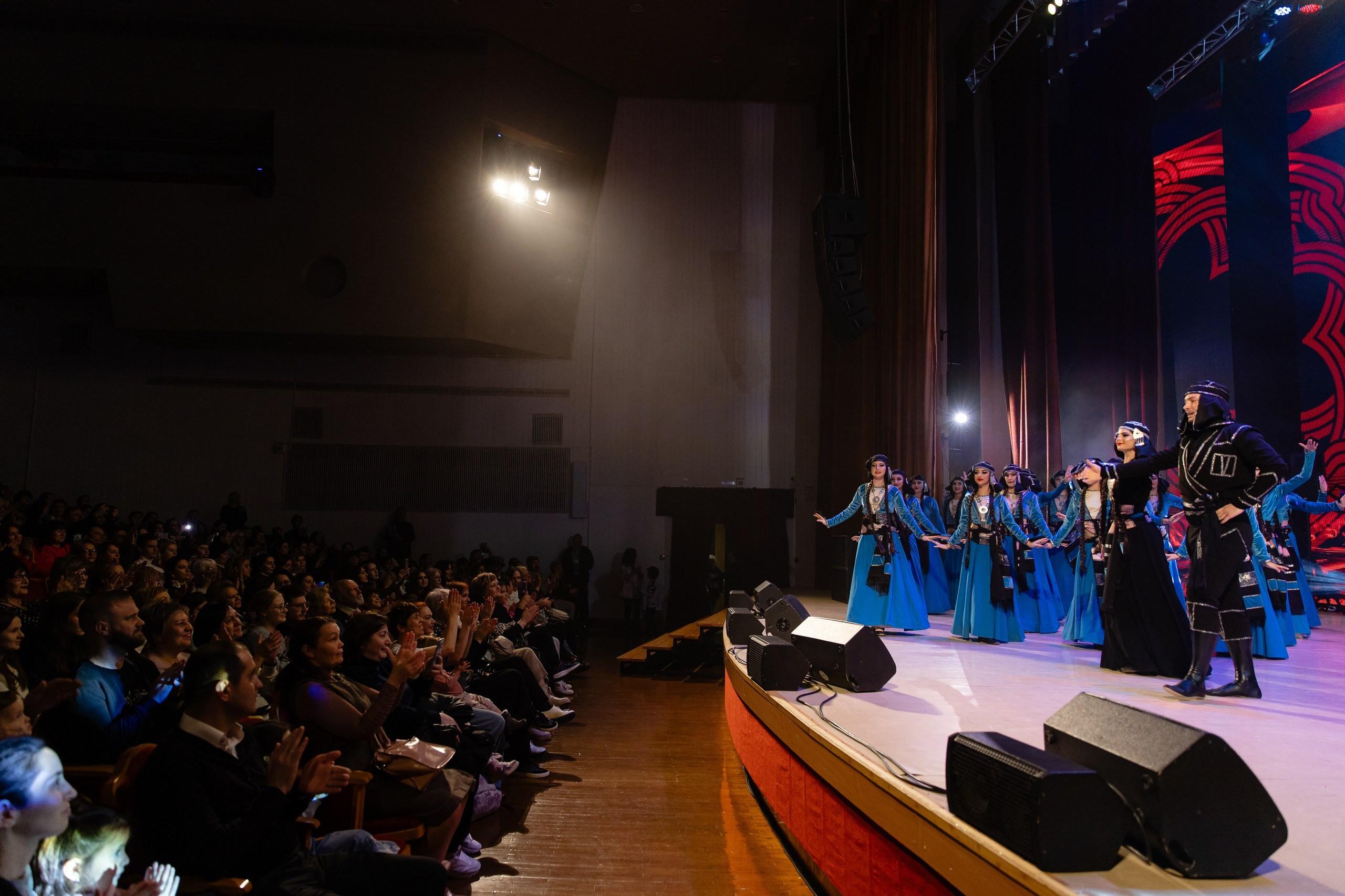 Танцы. Фотограф Николай Петрушкин | Ставрополь, Москва