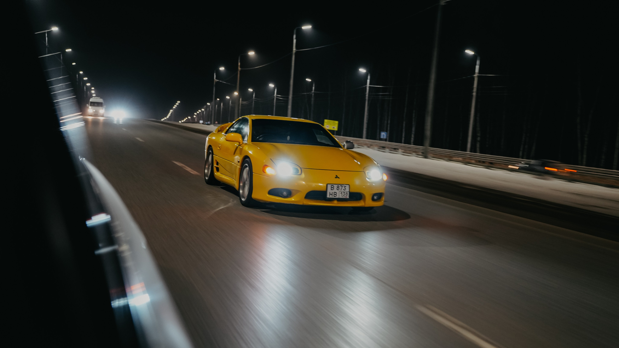 Mitsubishi GTO 25'. Фотограф, видеограф и пилот дрона на Байкале