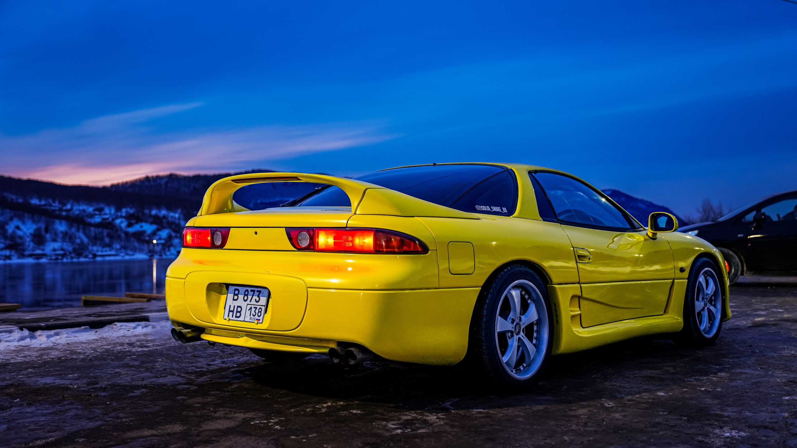 Mitsubishi GTO 25'. Фотограф, видеограф и пилот дрона на Байкале