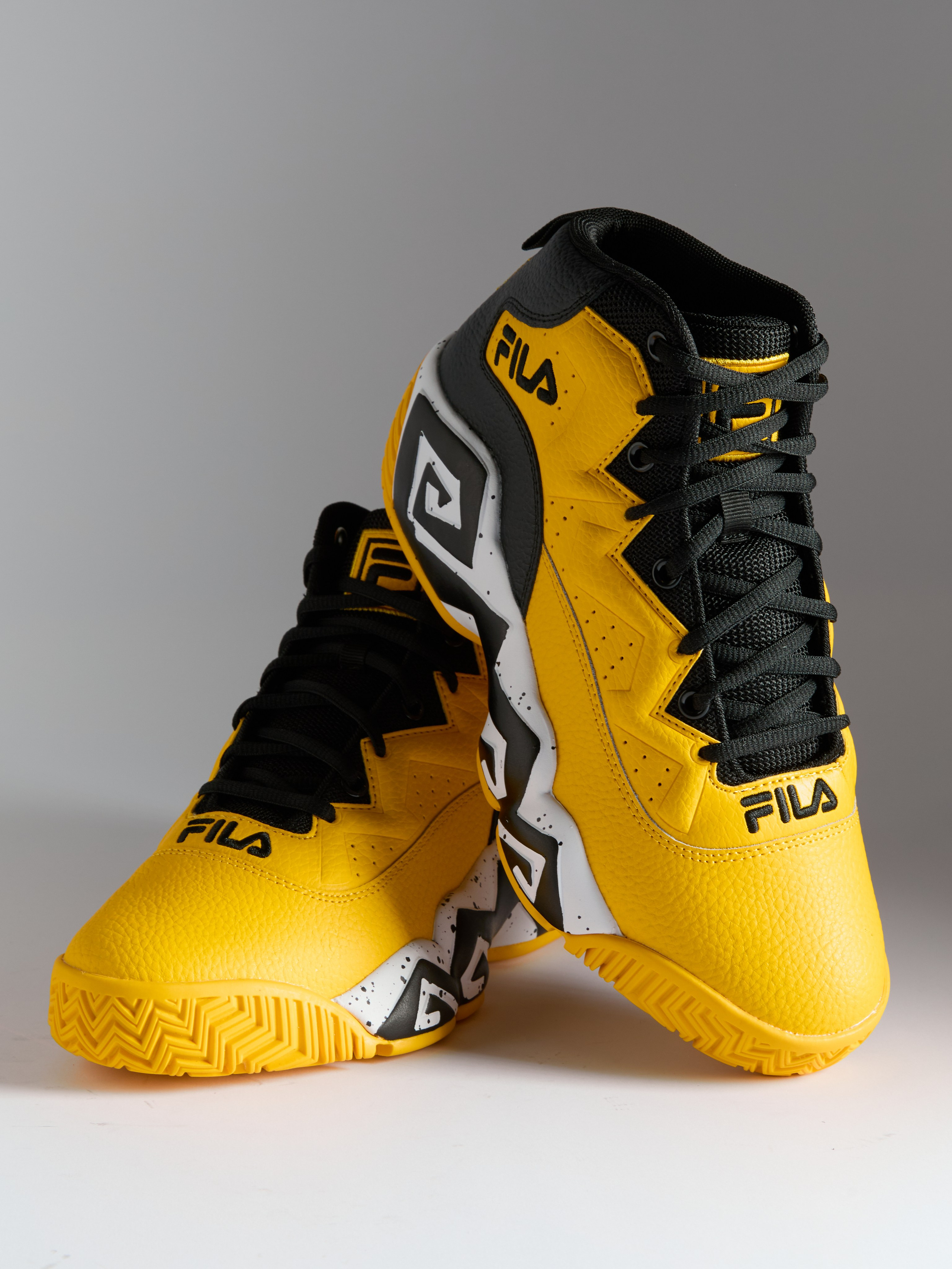 Предметный фотограф в Москве Евгений Шубин