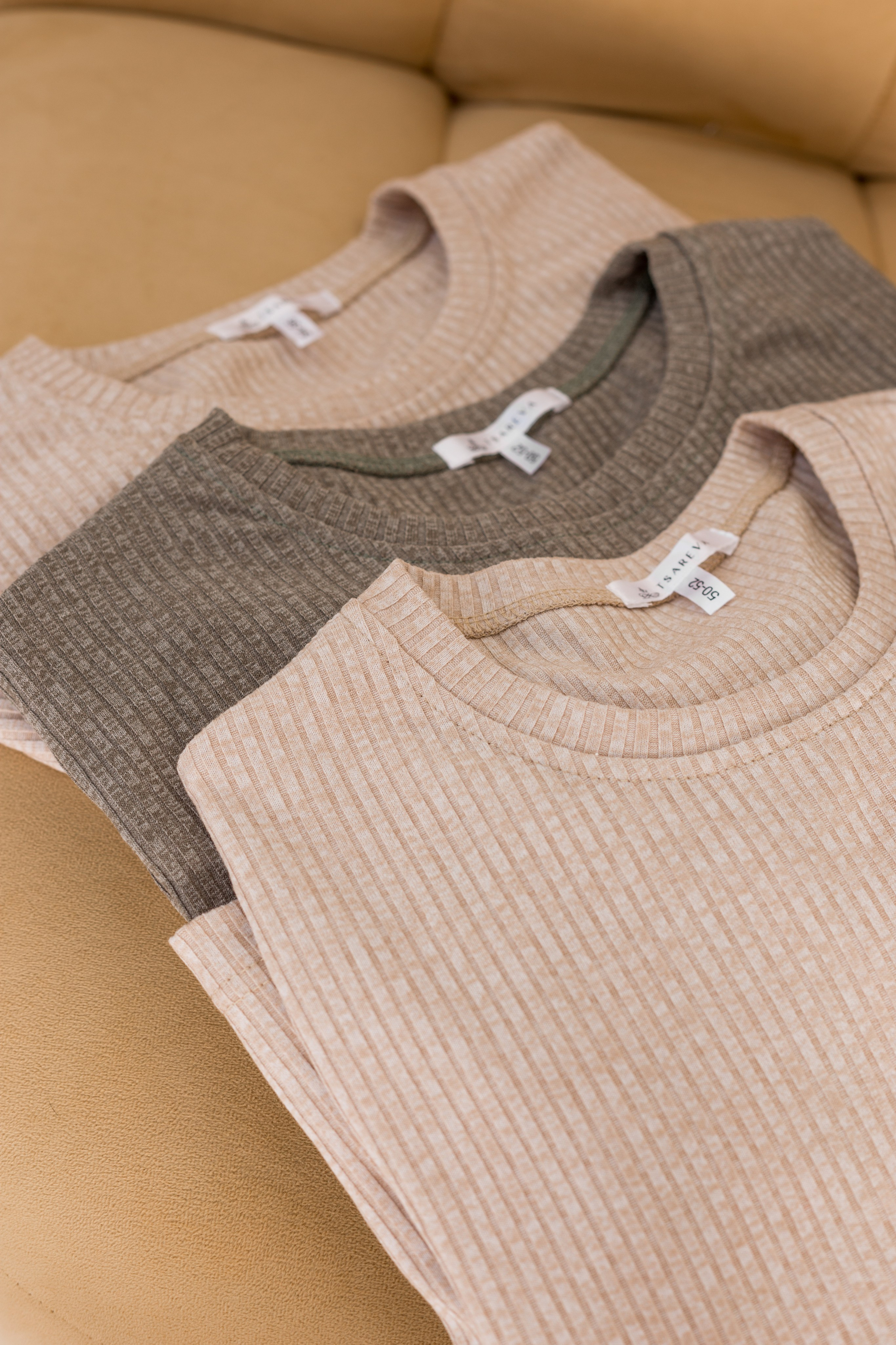 Одежда. Предметный и женский фотограф в Новосибирске