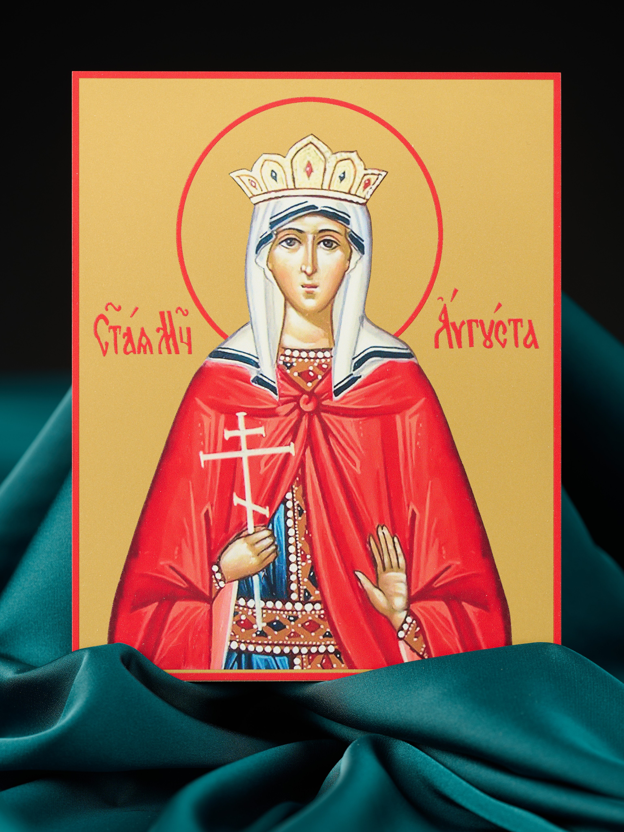 Иконы на досках