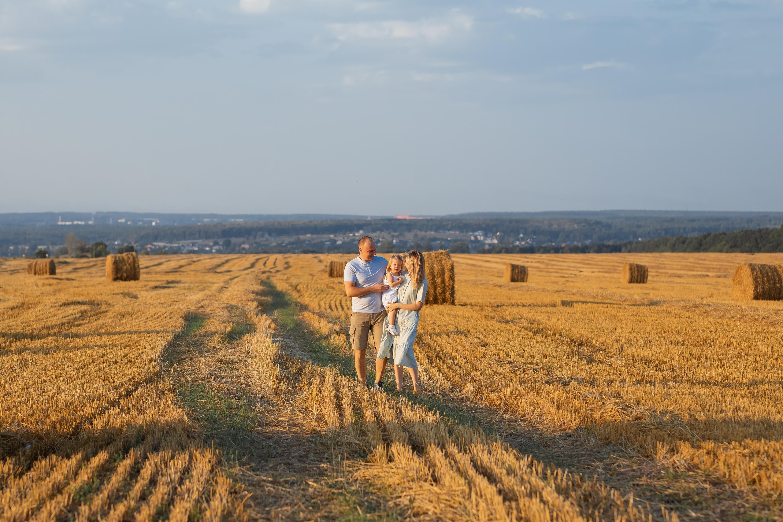 Люда, Александр, Ангелина. Женский семейный фотограф Тула Москва Захарова Анна
