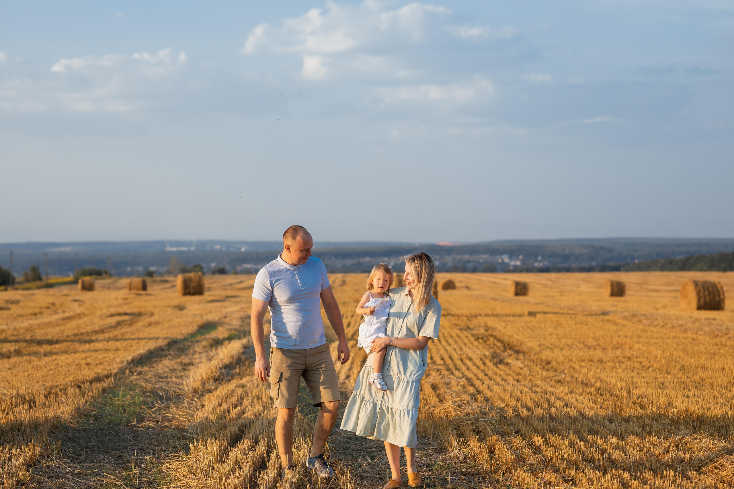 Люда, Александр, Ангелина. Женский семейный фотограф Тула Москва Захарова Анна