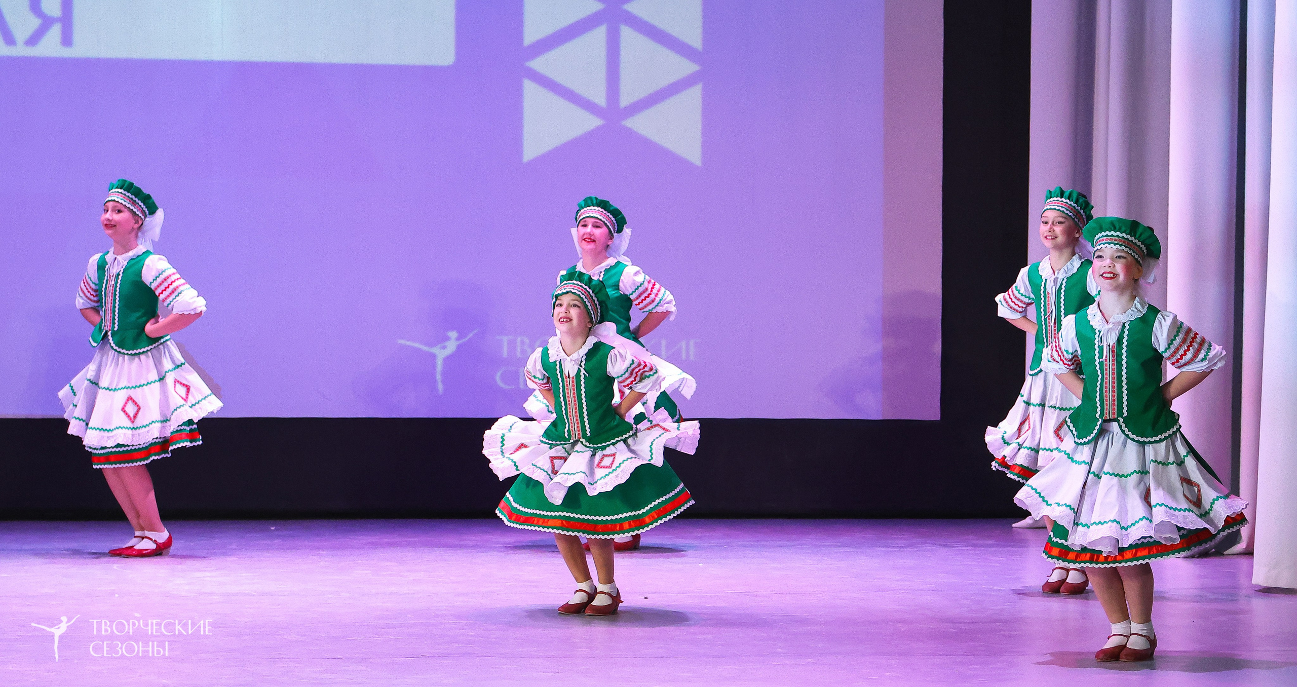 13.12.2025 II Всероссийский фестиваль «Всероссийская Танцевальная Олимпиада» г. Волгоград. Медиастудия Фото Концепт