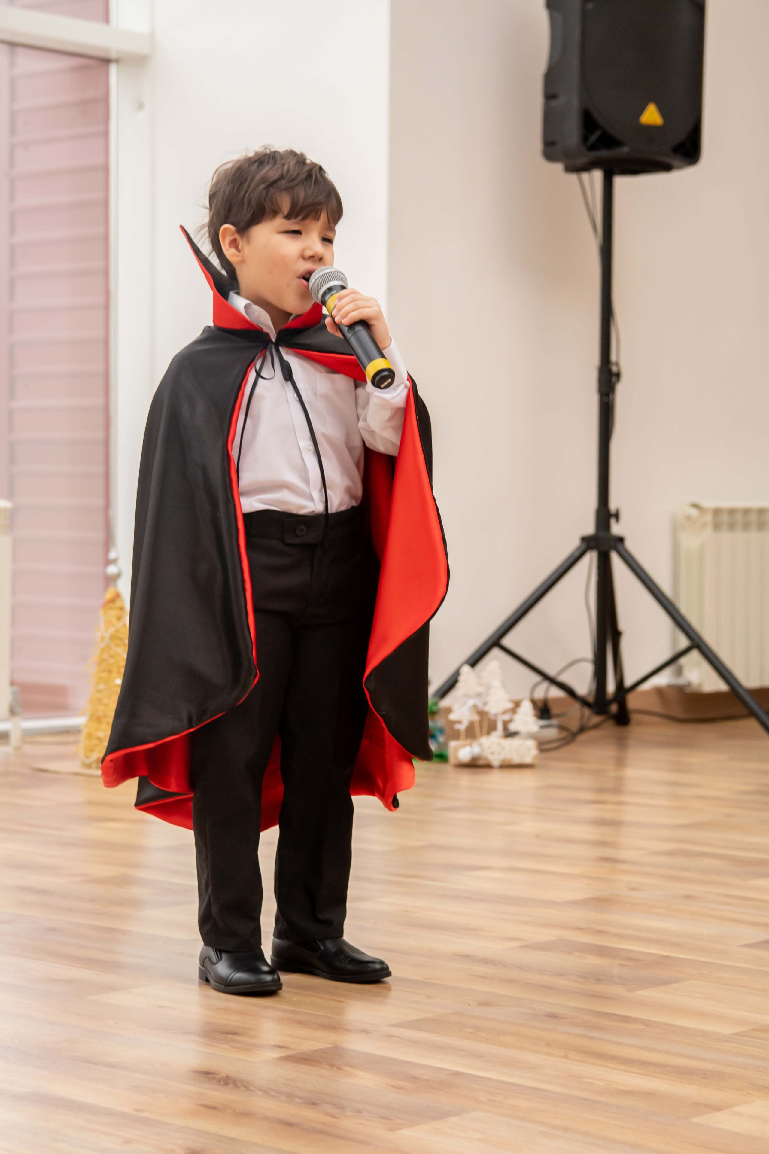 Благотворительный концерт. Часть1: Дети. Репортажный Фотограф