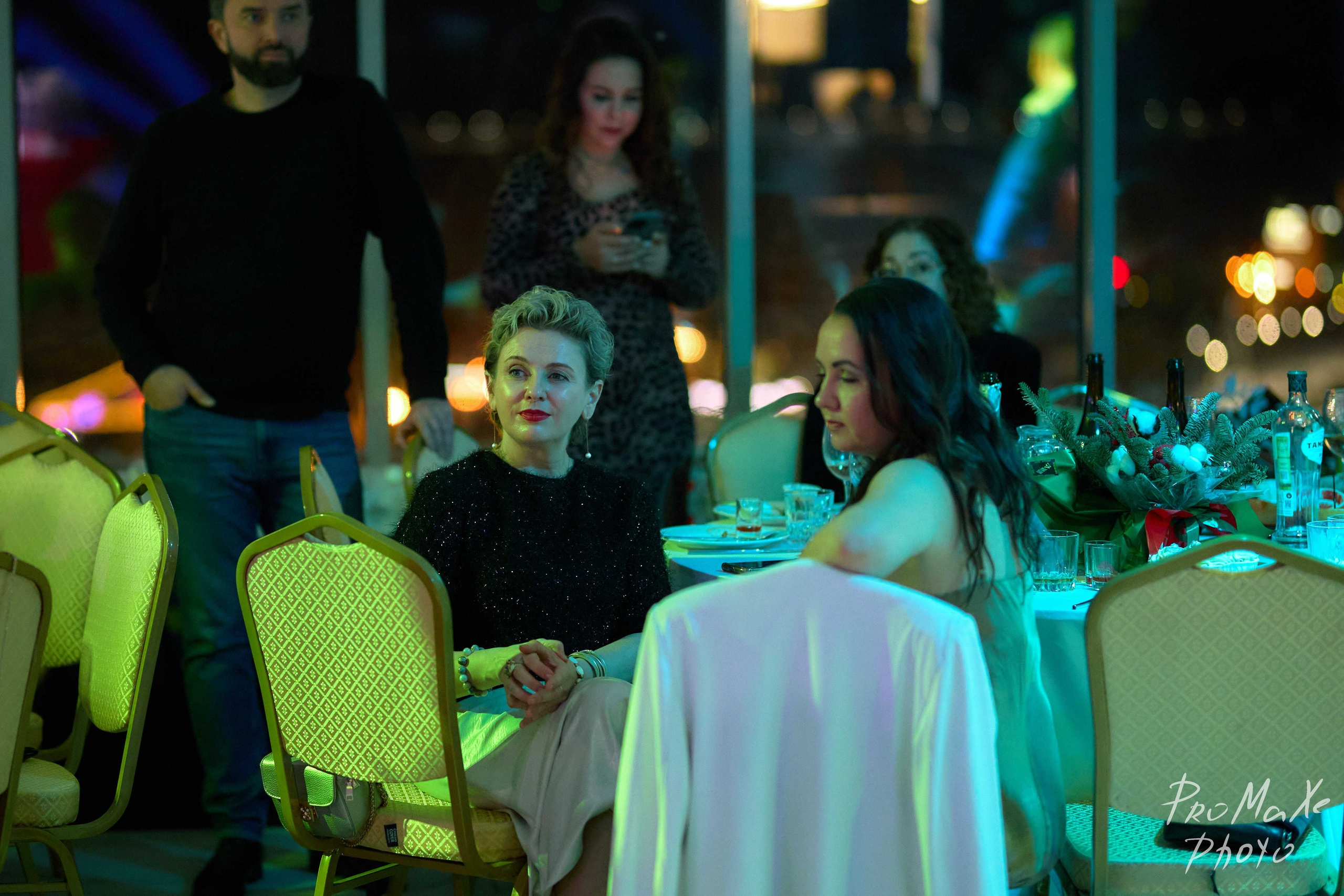 Зал КРАСА МАСС-МЕДИА ЧУВАШИИ. Владимир Суздалов (ProMaXe) — Портретный фотограф, тематические фотосессии в Чебоксарах