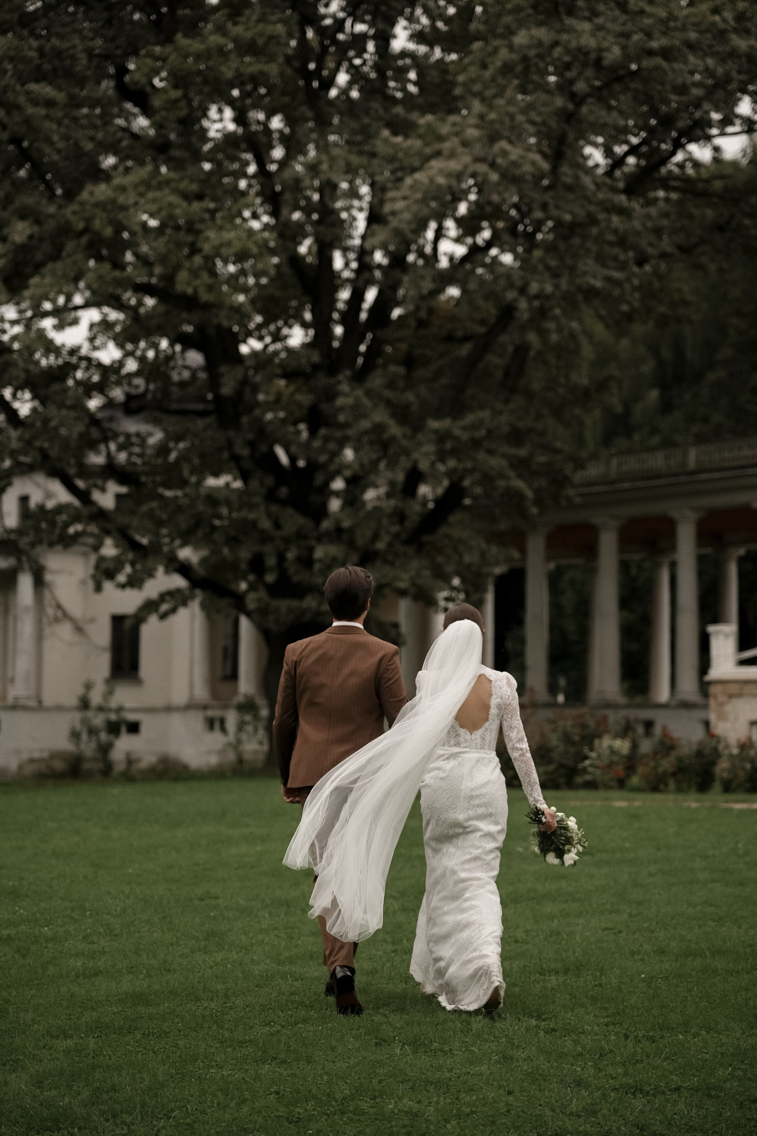 Динар и Анна