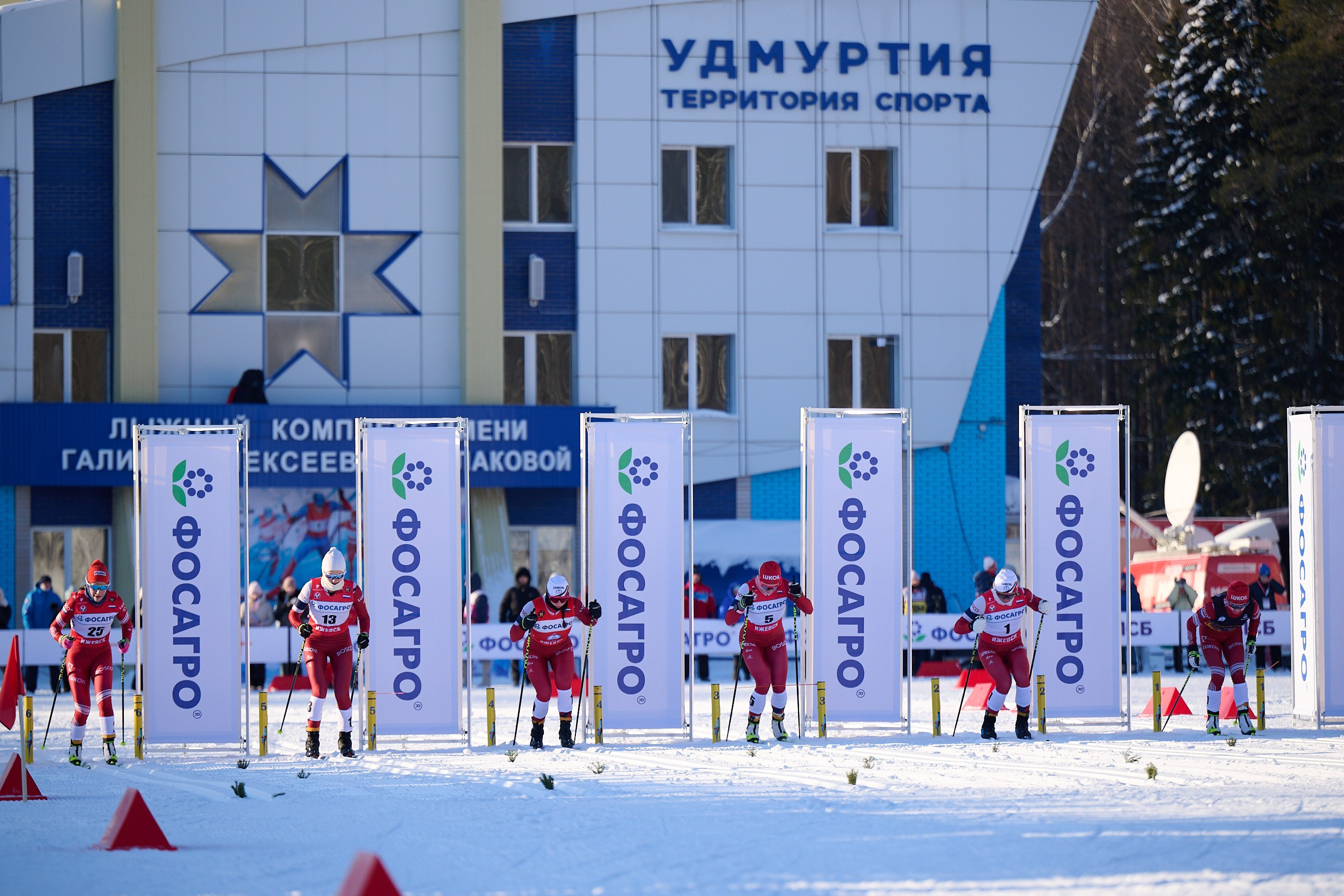 VI этап ФосАгро Кубка России по лыжным гонкам. Спринт. Ижевск 25.01.2025. Спортивный репортажный фотограф в Ижевске Сергей Мерзляков