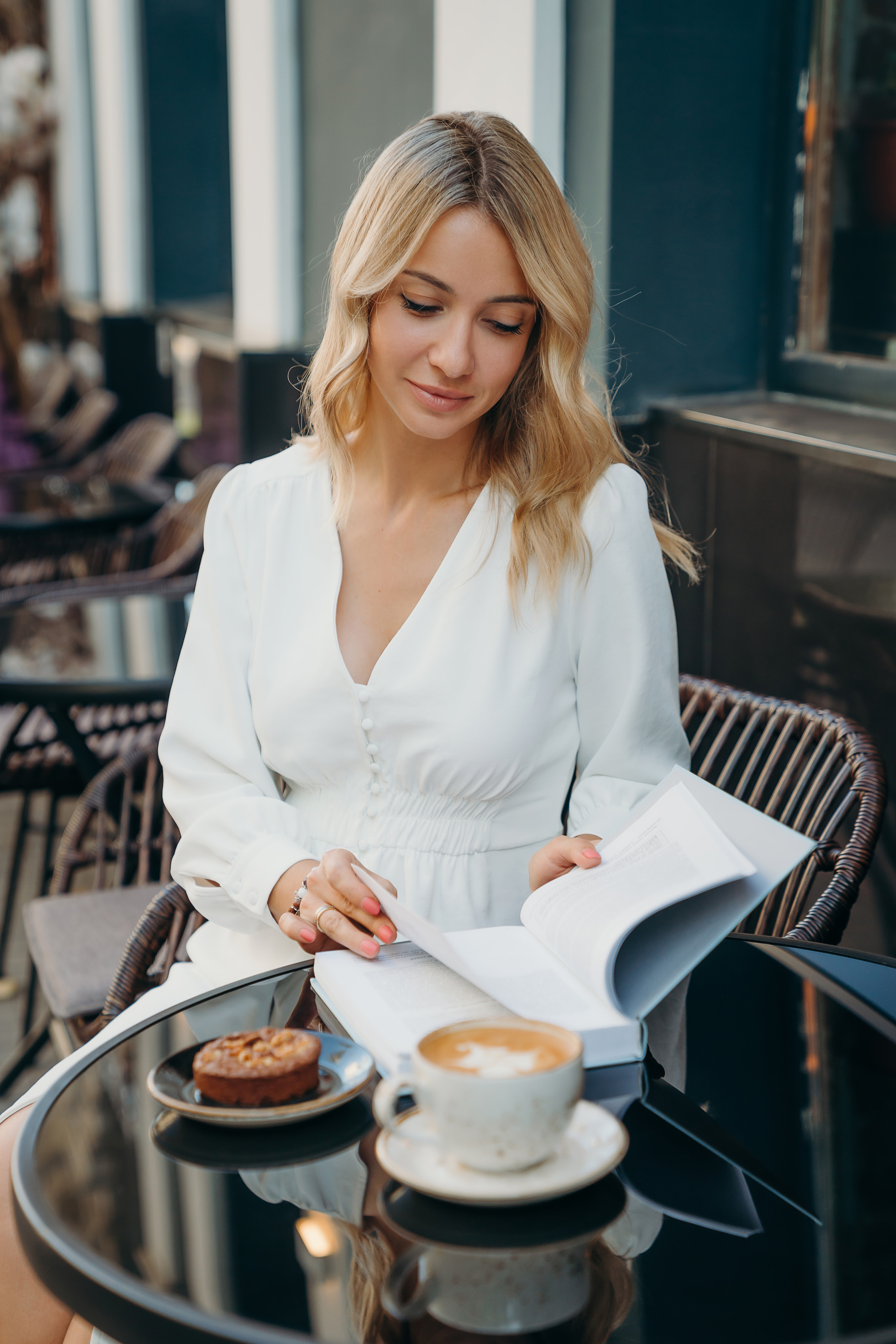 Психолог. Контентный и свадебный фотограф в Краснодаре и Сочи Елена Плотникова