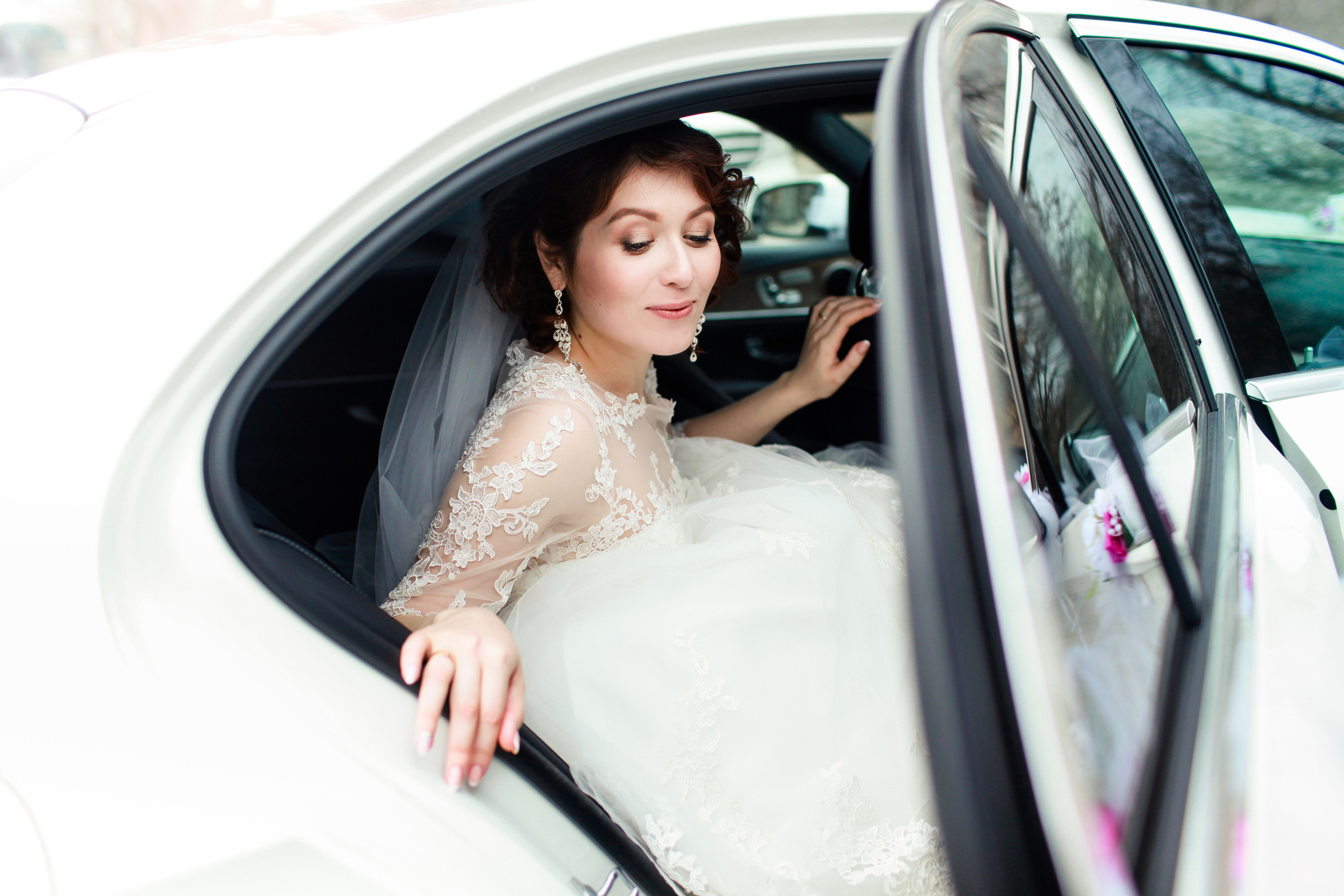 Олег и Полина 28 апреля, свадебная фотосъемка. Семейный и портретный фотограф в Екатеринбурге Анна Лобанова