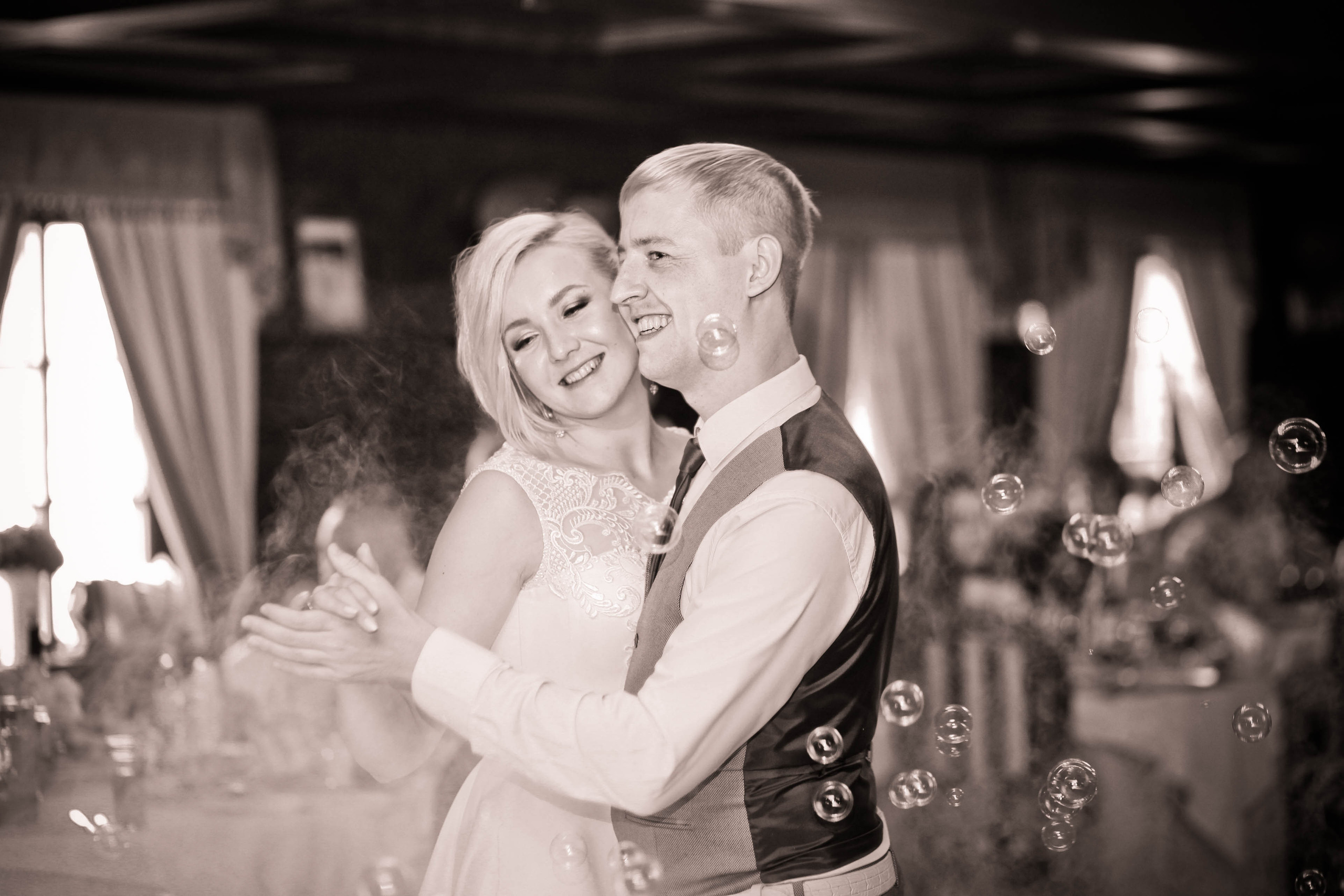 Константин и Ольга 11 августа, свадебная фотосъемка. Семейный и портретный фотограф в Екатеринбурге Анна Лобанова