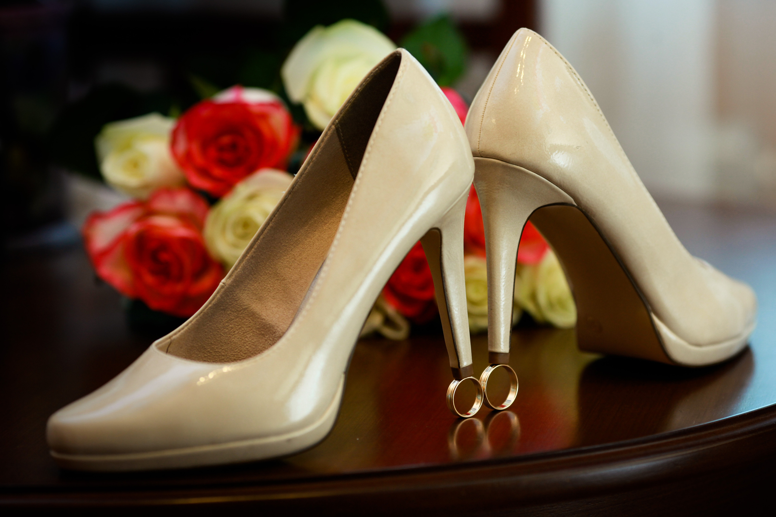 Олег и Полина 28 апреля, свадебная фотосъемка. Семейный и портретный фотограф в Екатеринбурге Анна Лобанова