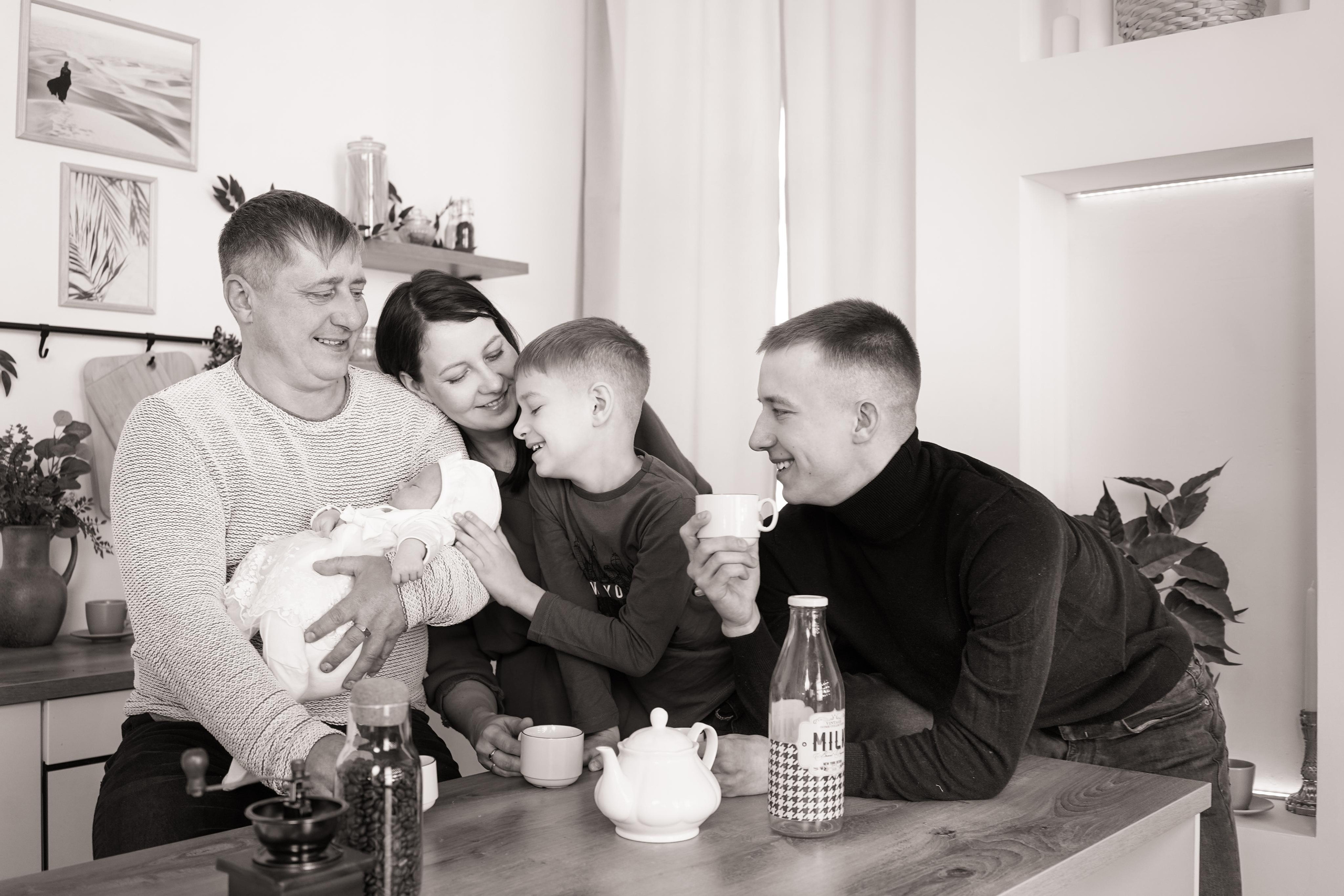 Семейная фотосессия в честь рождения дочки. Семейный и портретный фотограф в Екатеринбурге Анна Лобанова