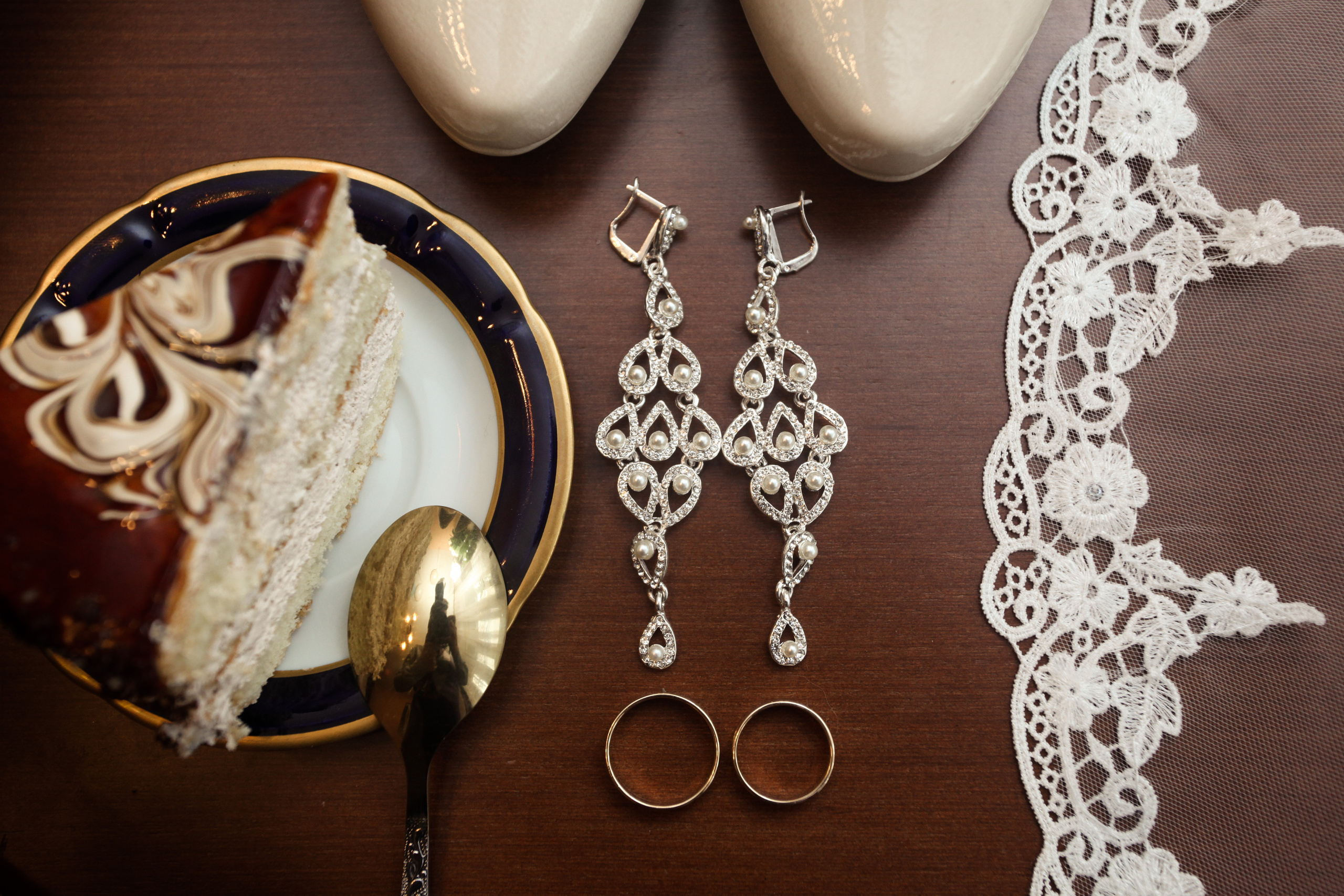 Олег и Полина 28 апреля, свадебная фотосъемка. Семейный и портретный фотограф в Екатеринбурге Анна Лобанова