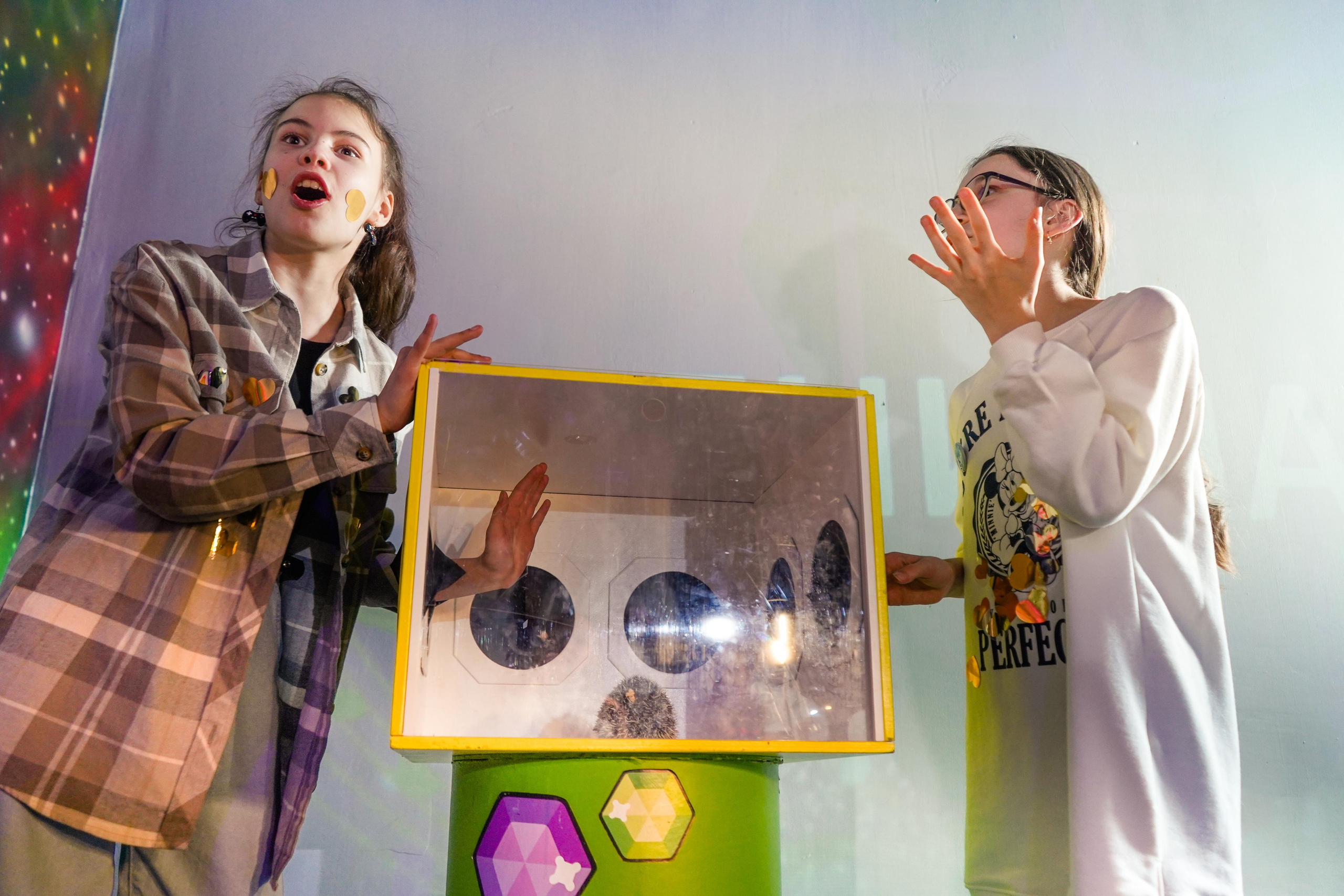 День рождения Киры в Футурамии. Семейный и портретный фотограф в Екатеринбурге Анна Лобанова