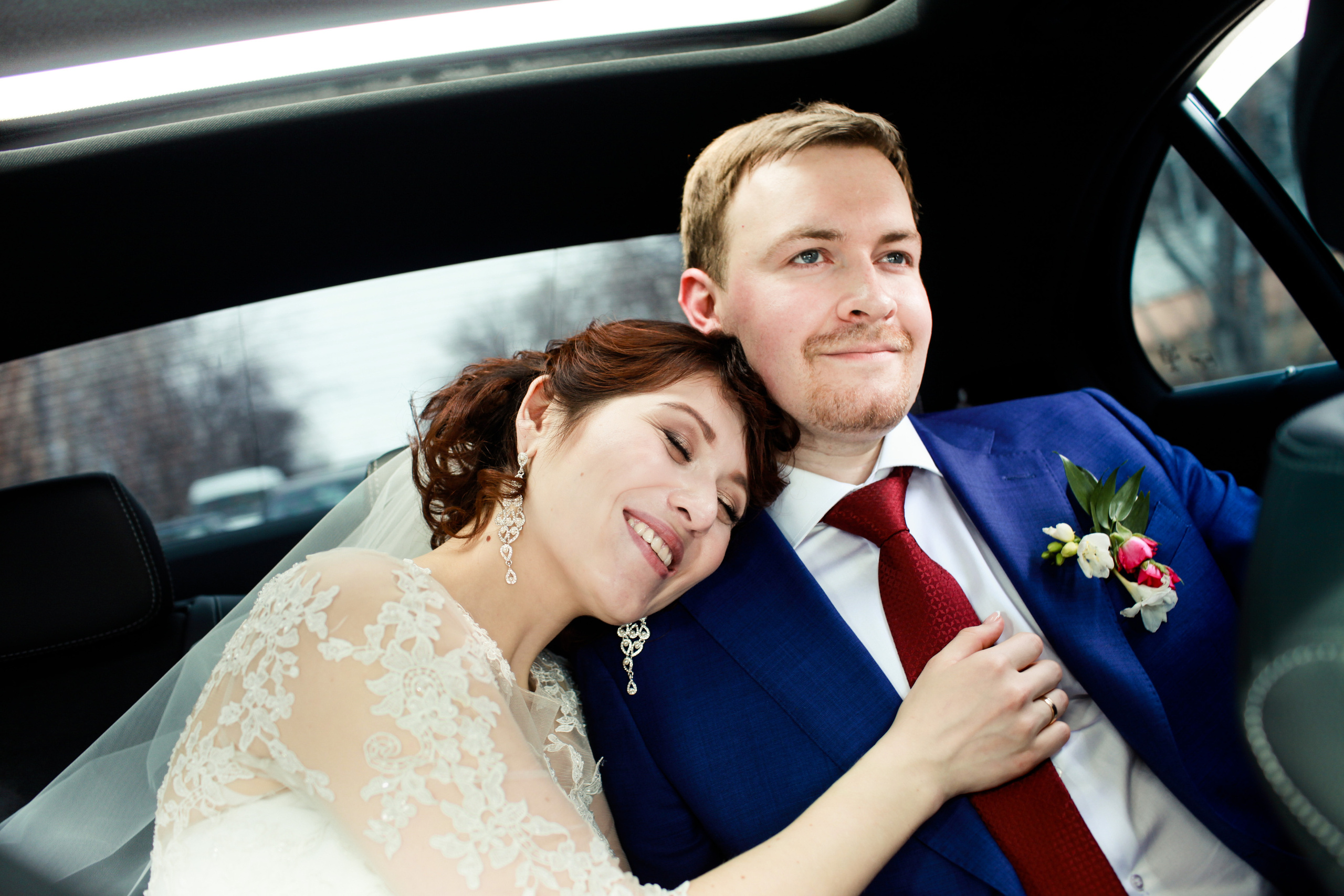 Олег и Полина 28 апреля, свадебная фотосъемка. Семейный и портретный фотограф в Екатеринбурге Анна Лобанова