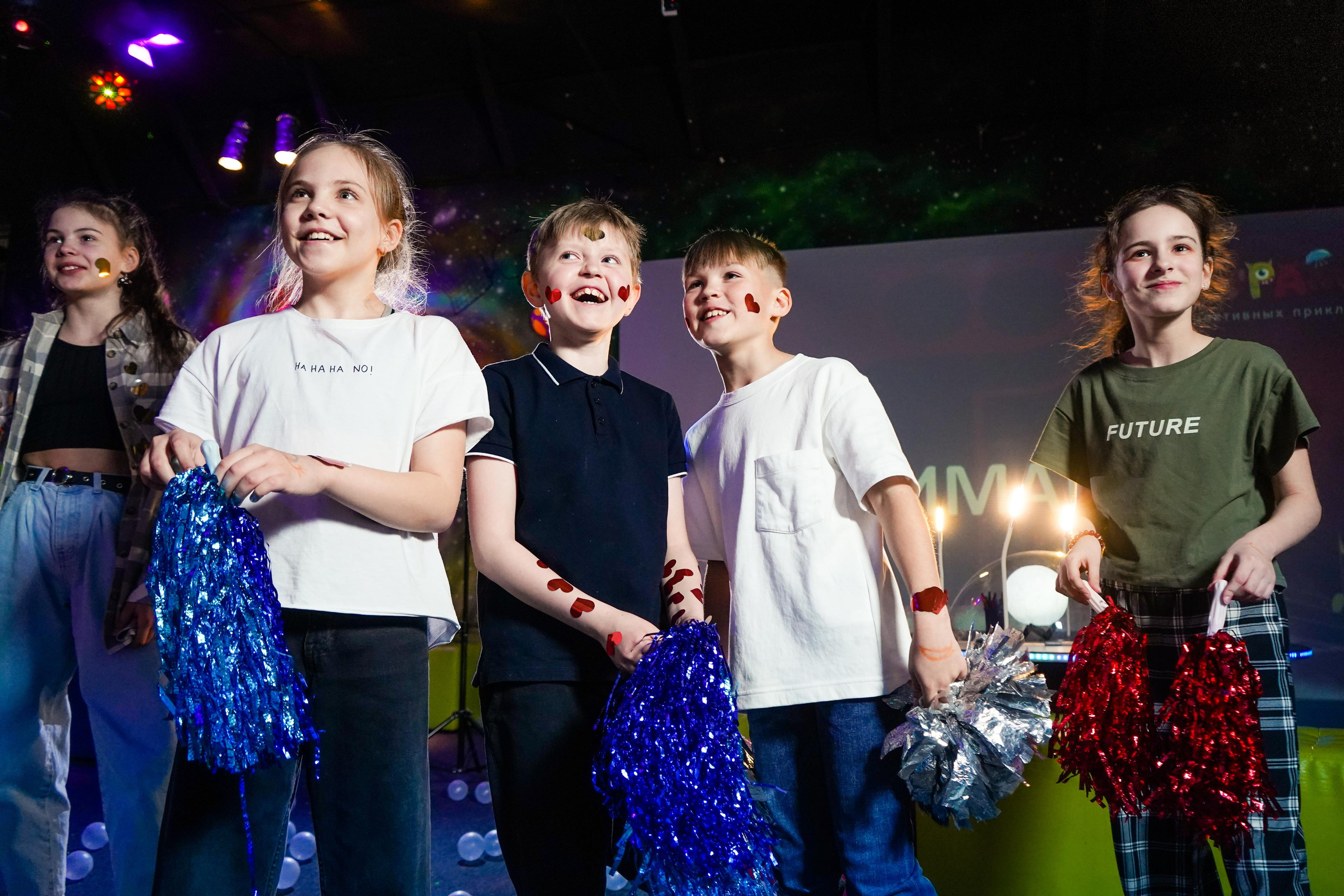 День рождения Киры в Футурамии. Семейный и портретный фотограф в Екатеринбурге Анна Лобанова