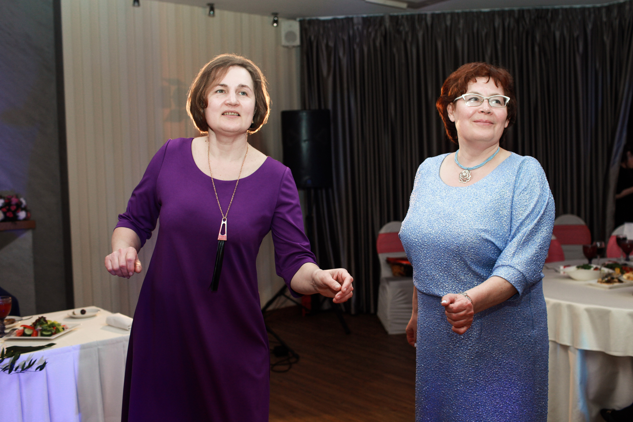 Олег и Полина 28 апреля, свадебная фотосъемка. Семейный и портретный фотограф в Екатеринбурге Анна Лобанова